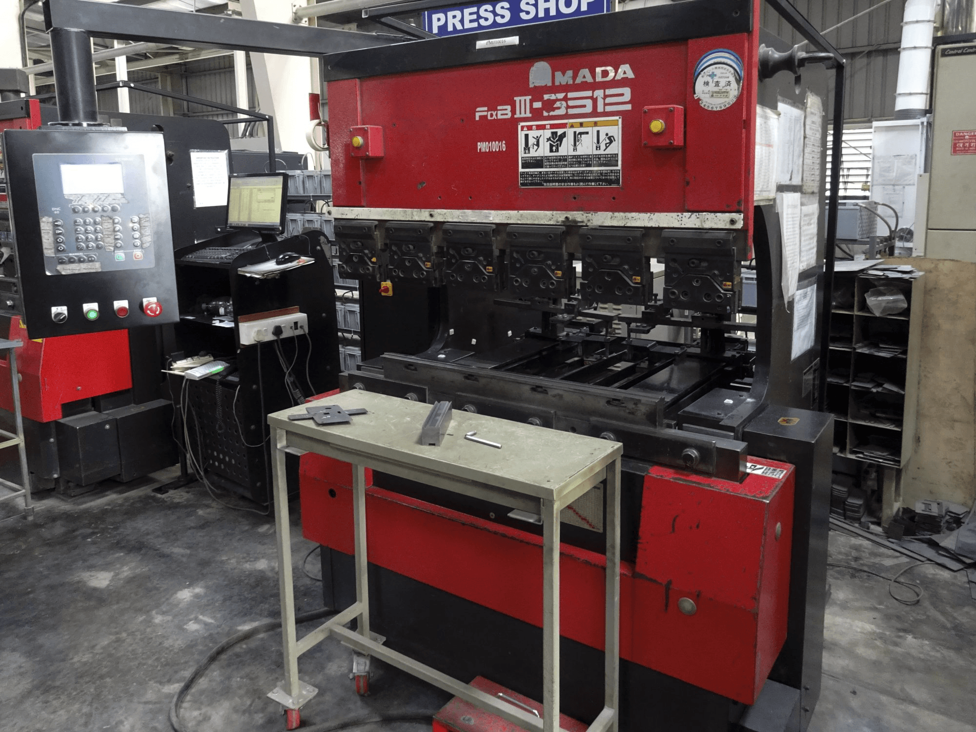 Right view of AMADA FBD 3512 LD Machine