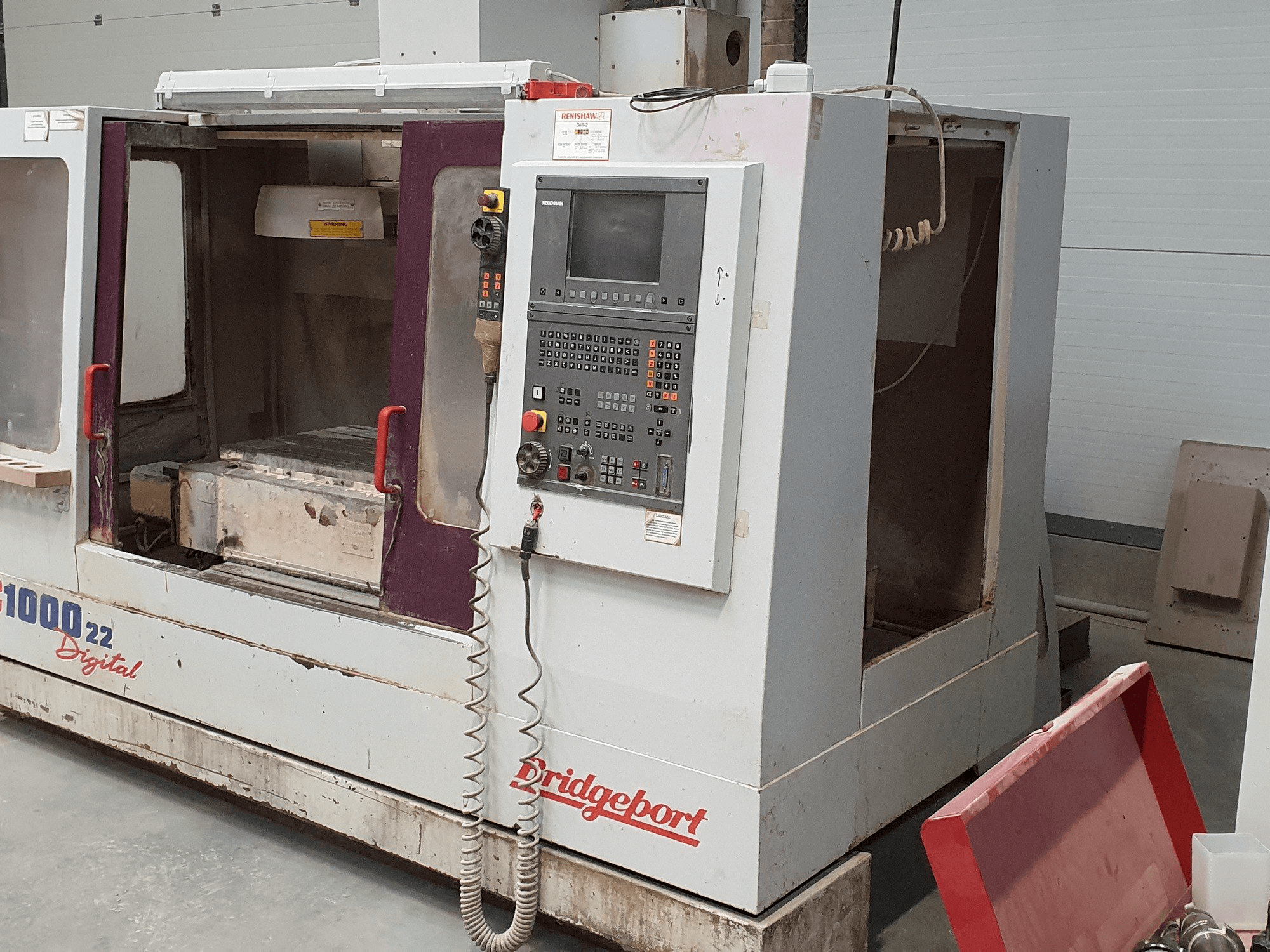 Front view of Bridgeport VMC 1000/22 machine