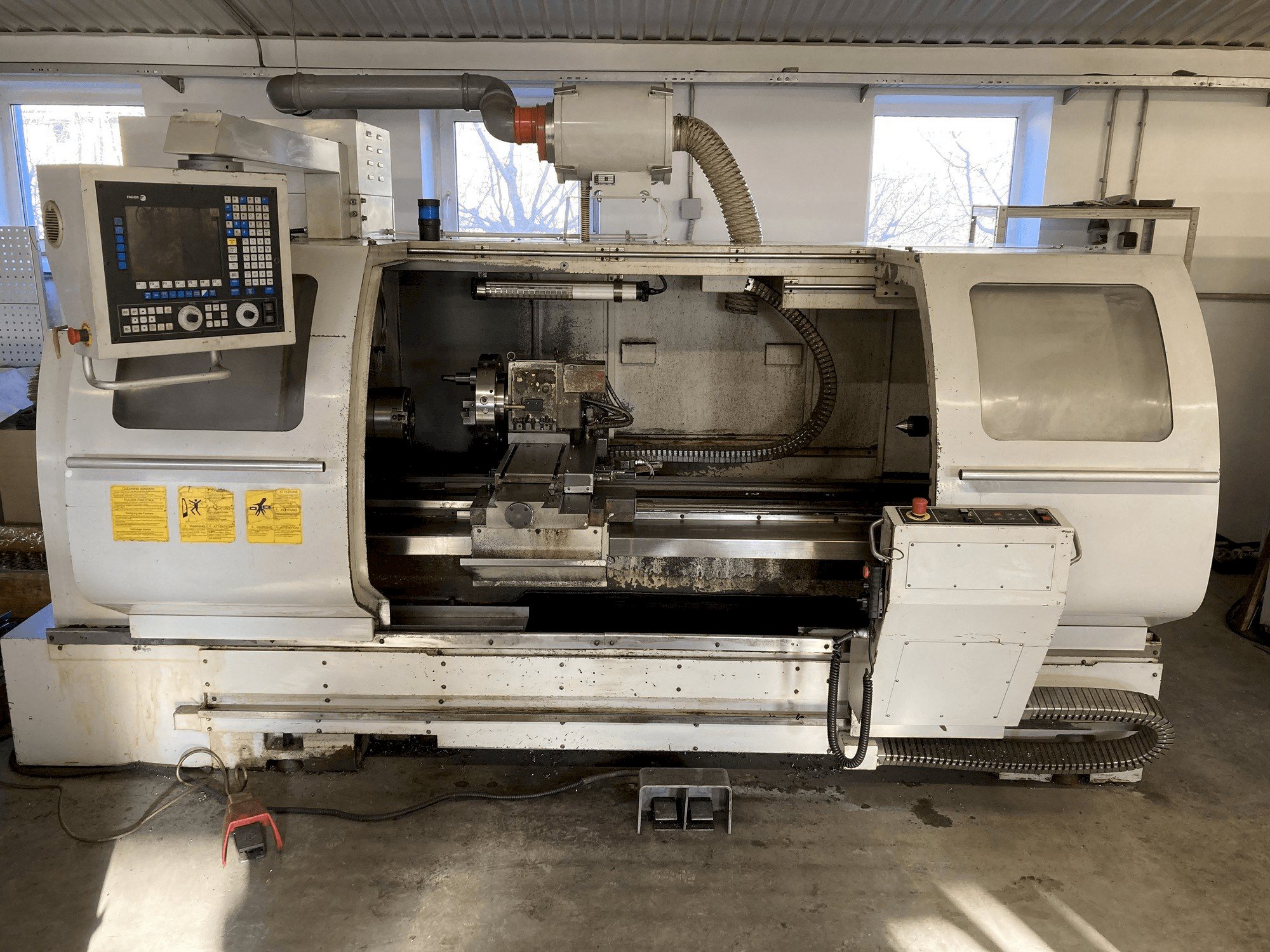 Front view of FERMAT SF 48-1500 CNC machine