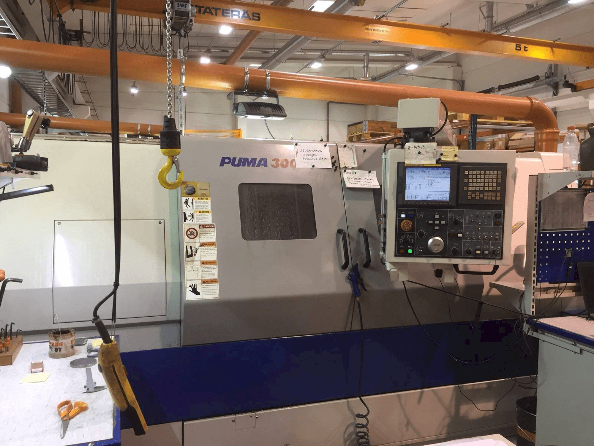 Front view of Doosan Puma 300LC machine