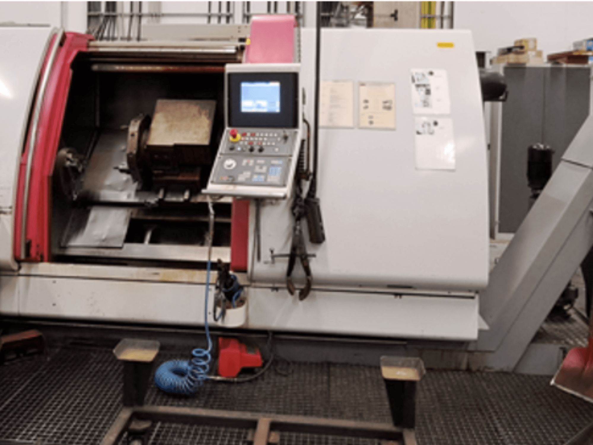Gildemeister CTX 500 S2 horizontal turning machine, front view, showing control panel, spindle area, and workspace.