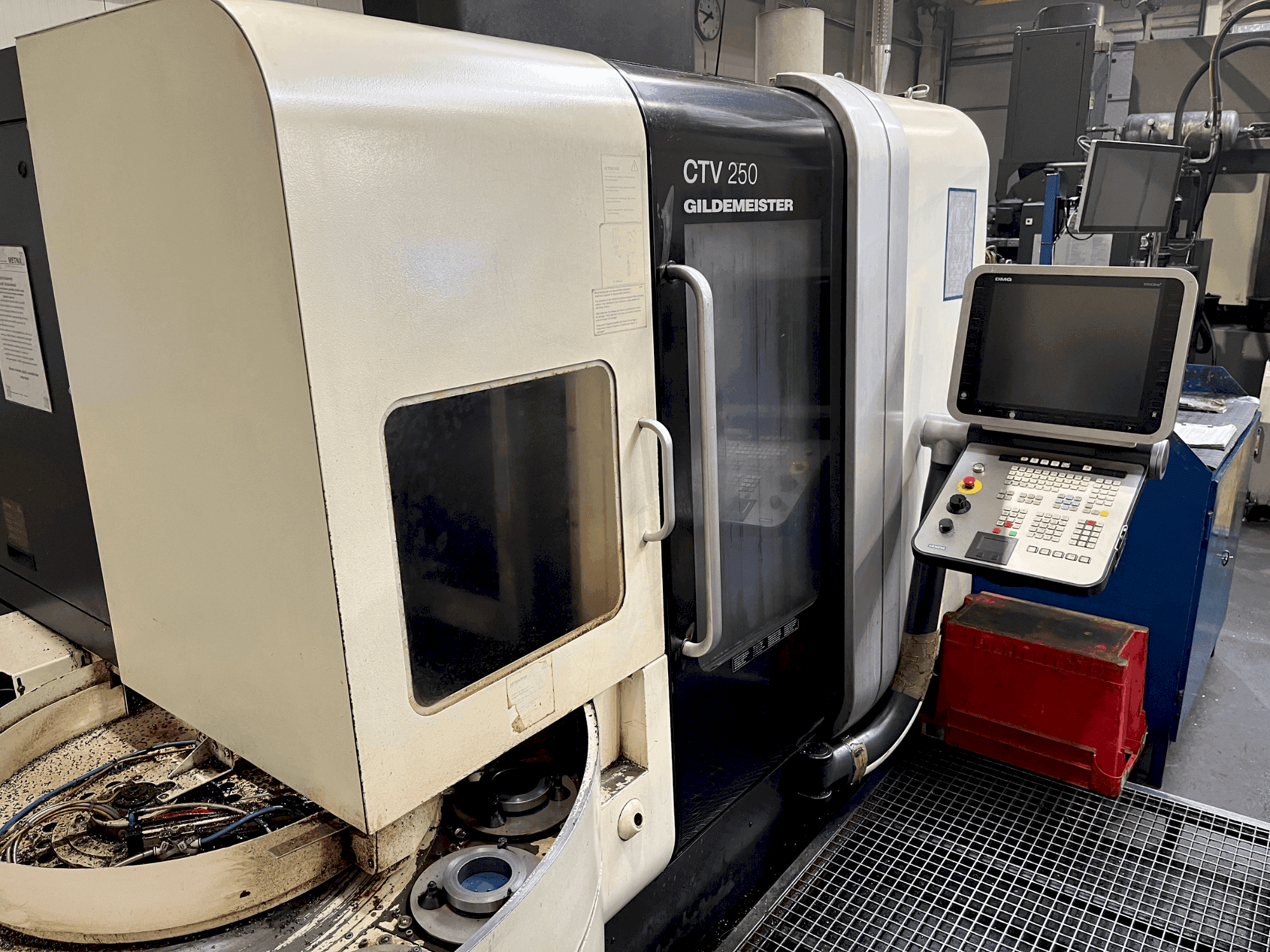 Front view of DMG GILDEMEISTER CTV 250 machine