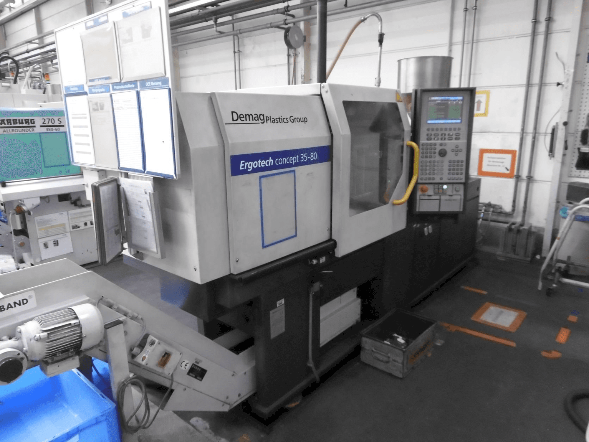 Front view of DEMAG Ergotech Concept 35 - 280 - 80 machine