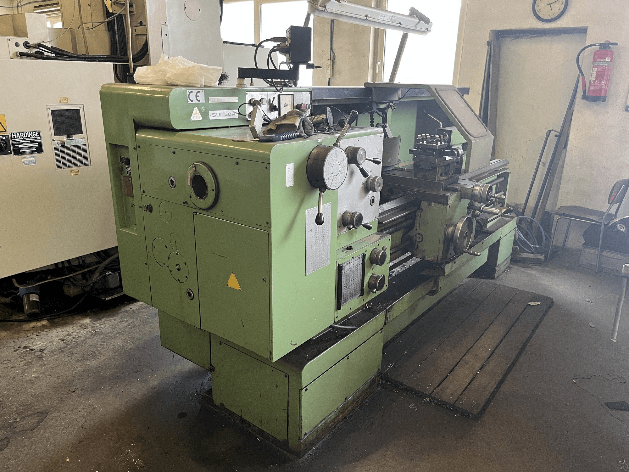 Left side view of TOS SUI 50A/1500 machine