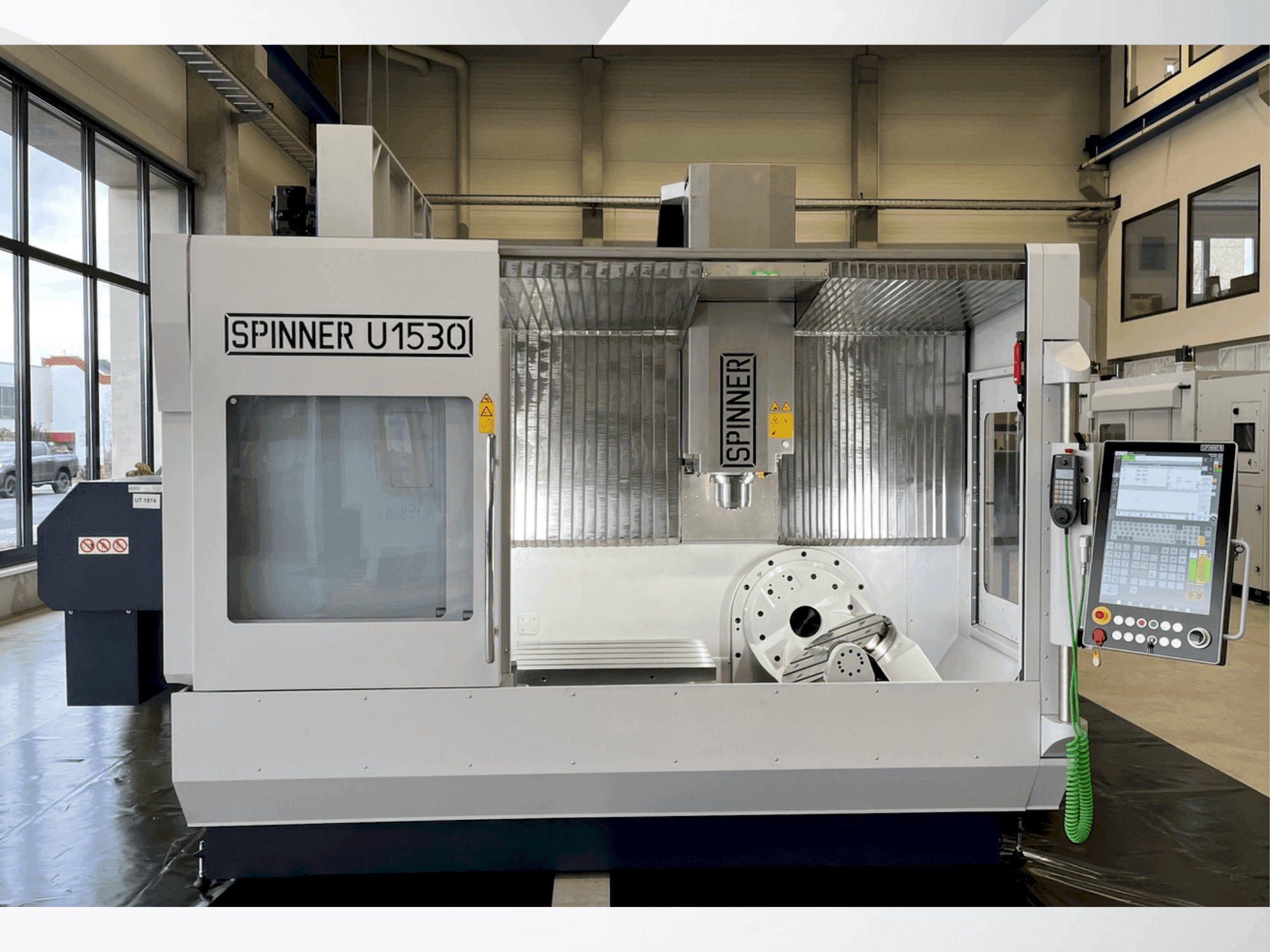 Front view of SPINNER U5-1530 machine