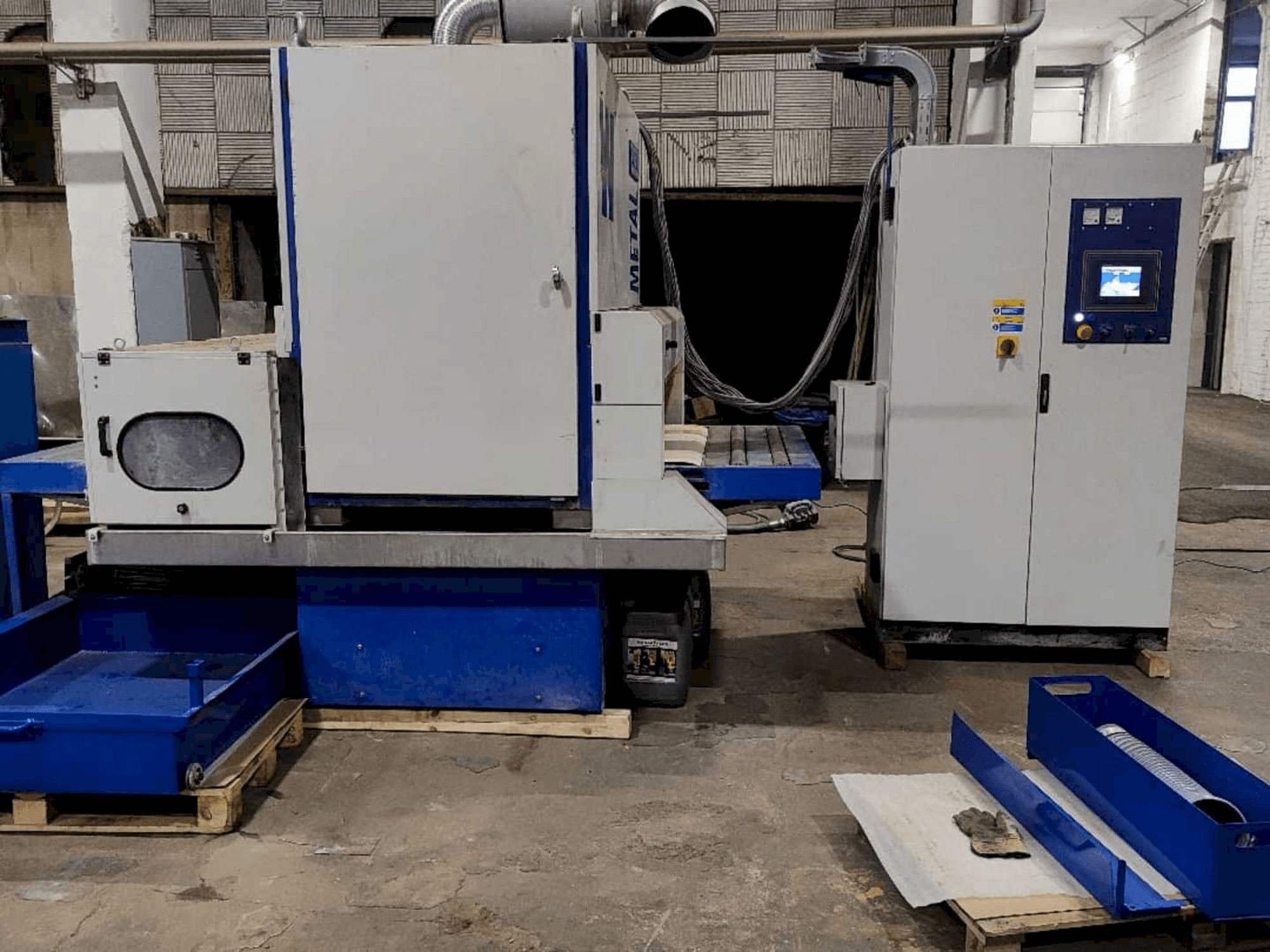 Left side view of Costa WD CV 1300 machine