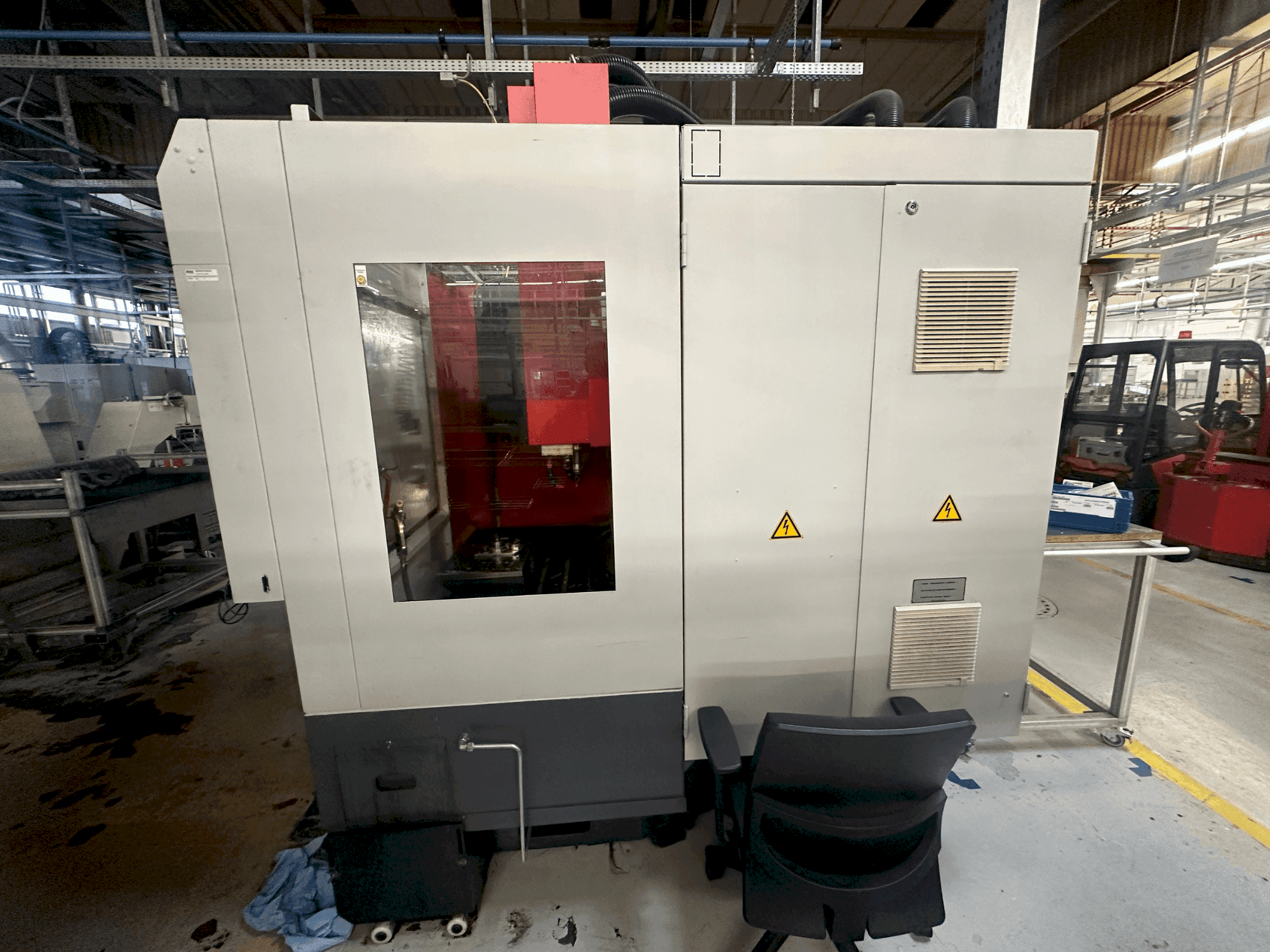 Front view of EMCO E-600 machine
