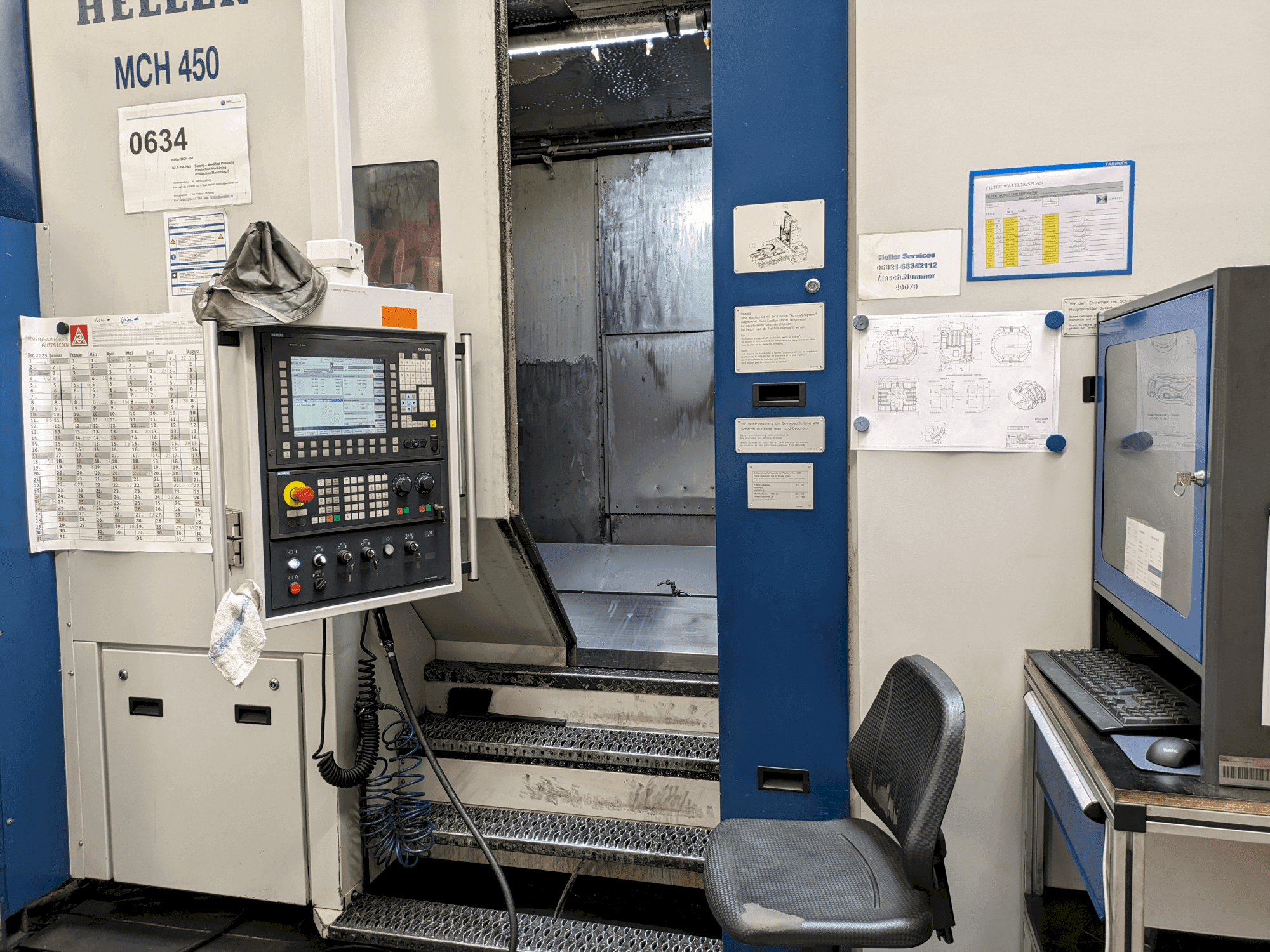 Front view of HELLER MCH 450 machine
