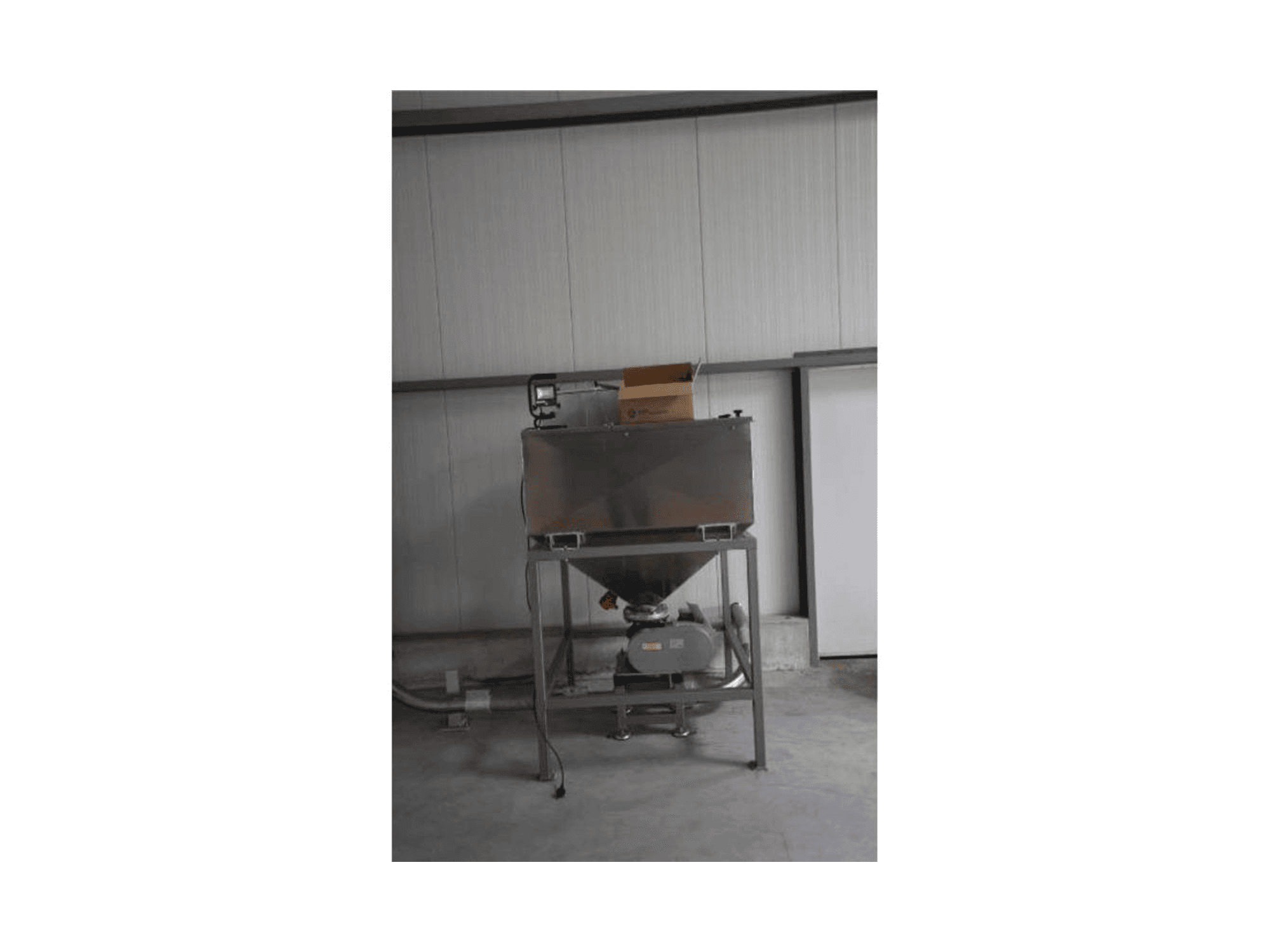 Front view of EICHHOLZ AERZEN BM7L machine