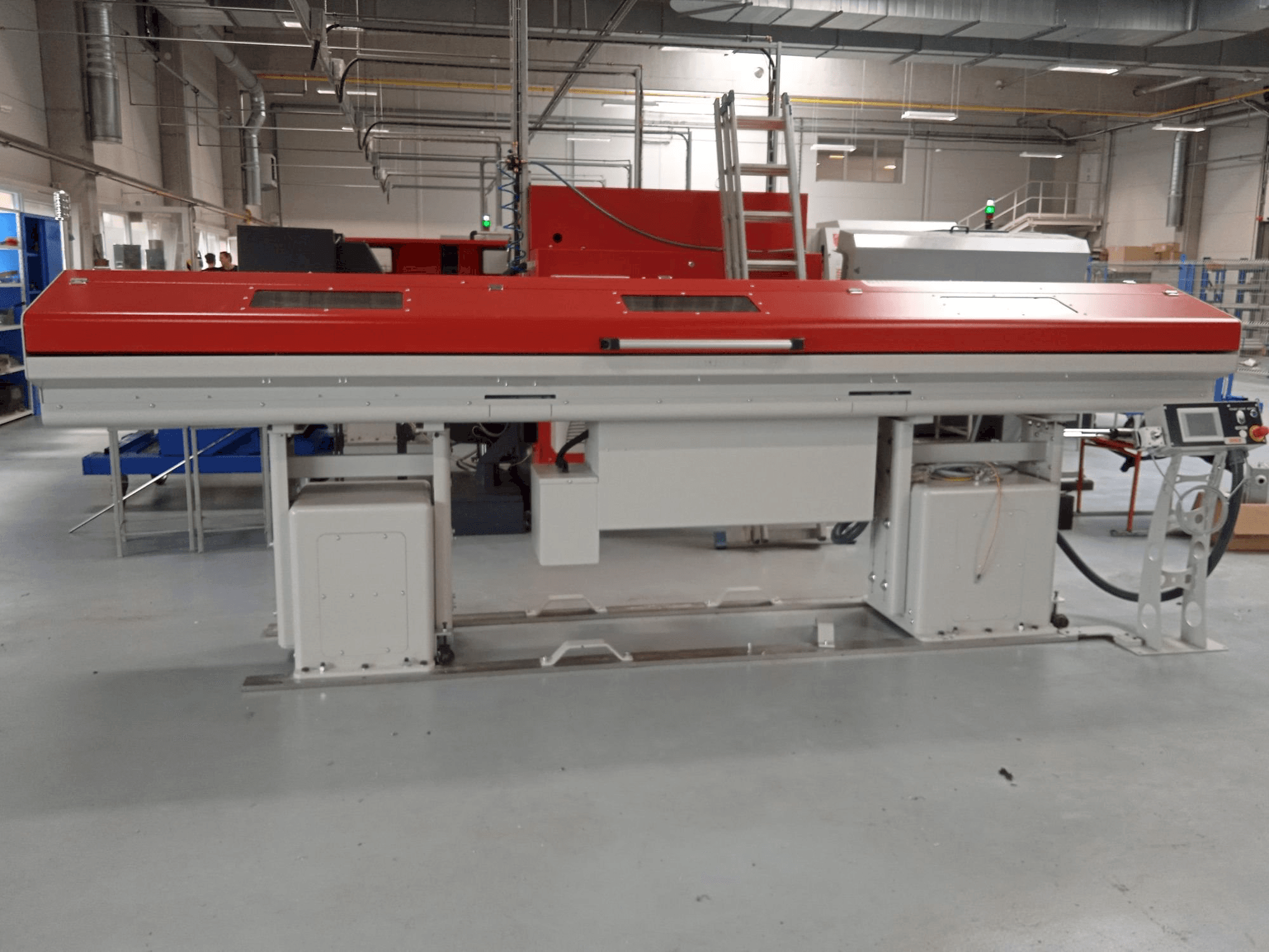 Front view of TOP Automazioni ETL8-42 machine