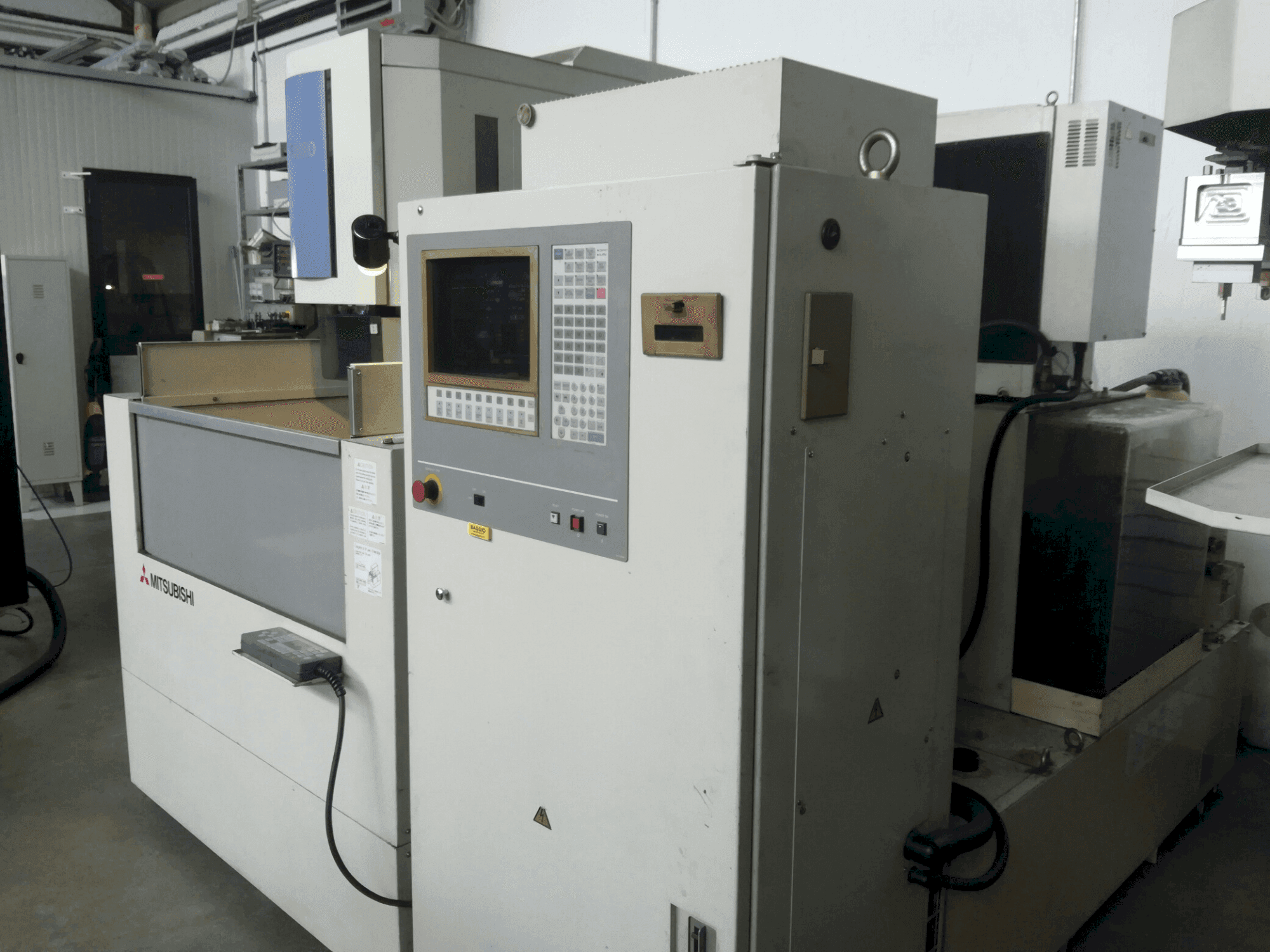 Front view of Mitsubishi FX 20 machine