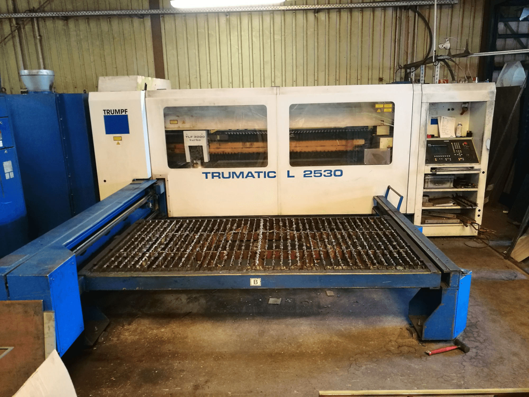 Front view of Trumpf Trumatic L2530 Machine