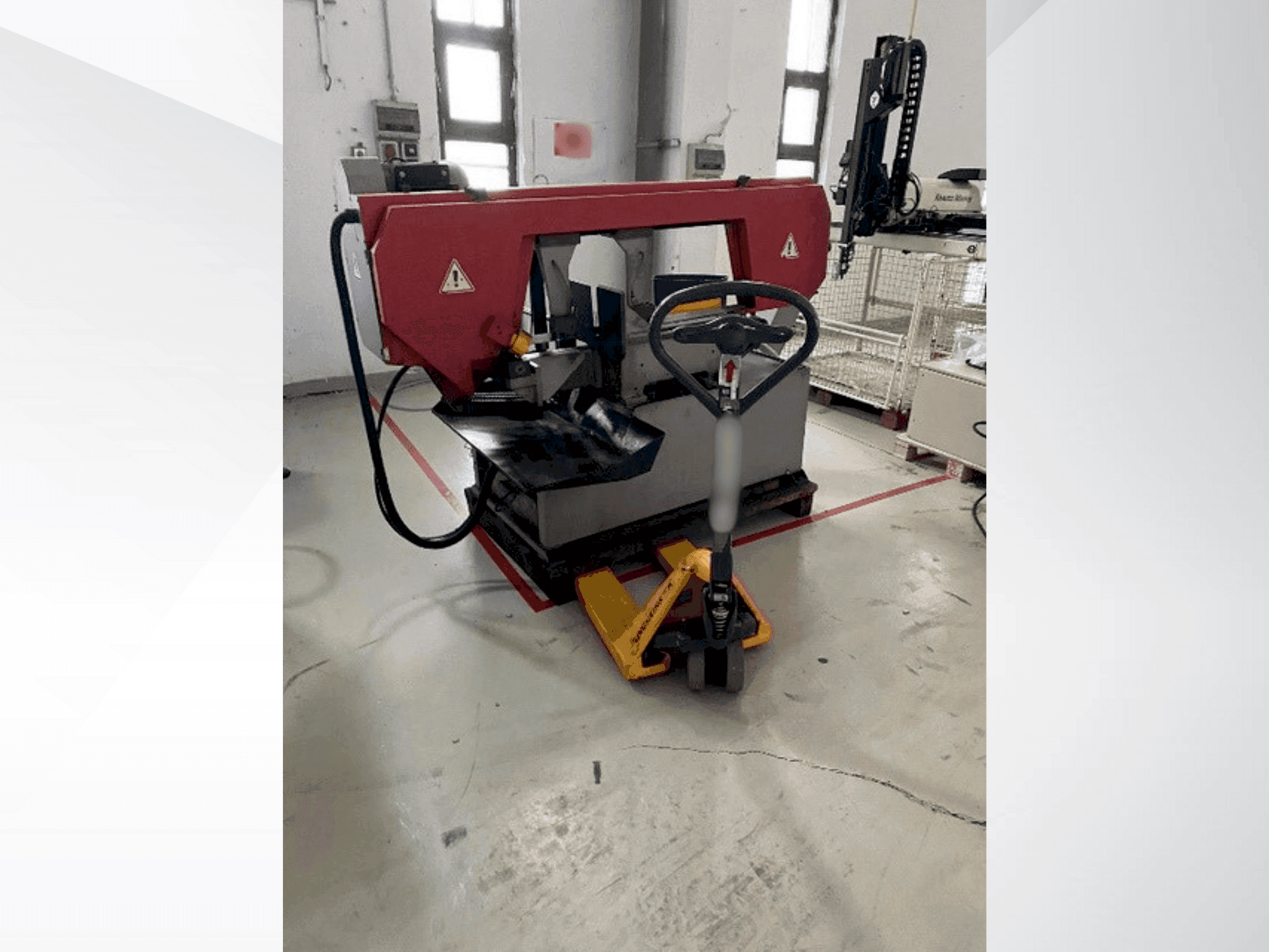 Front view of BOMAR STG 320 GM machine