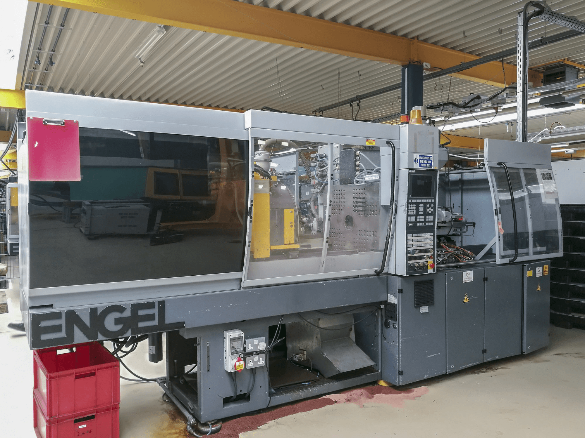 Front view 1 of ENGEL 80H80L/80 HL-2F Machine