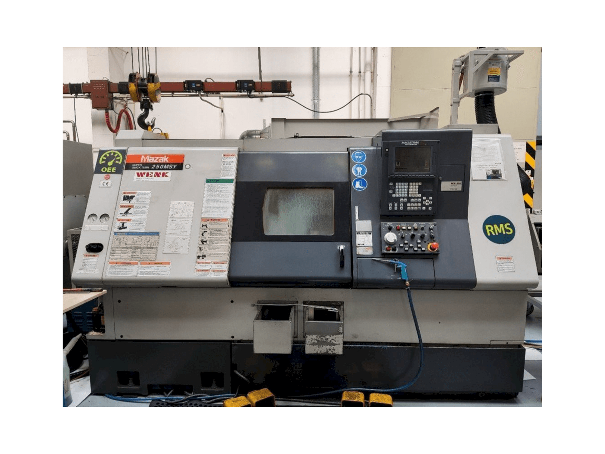 Front view of Mazak SQT-250 MSY machine