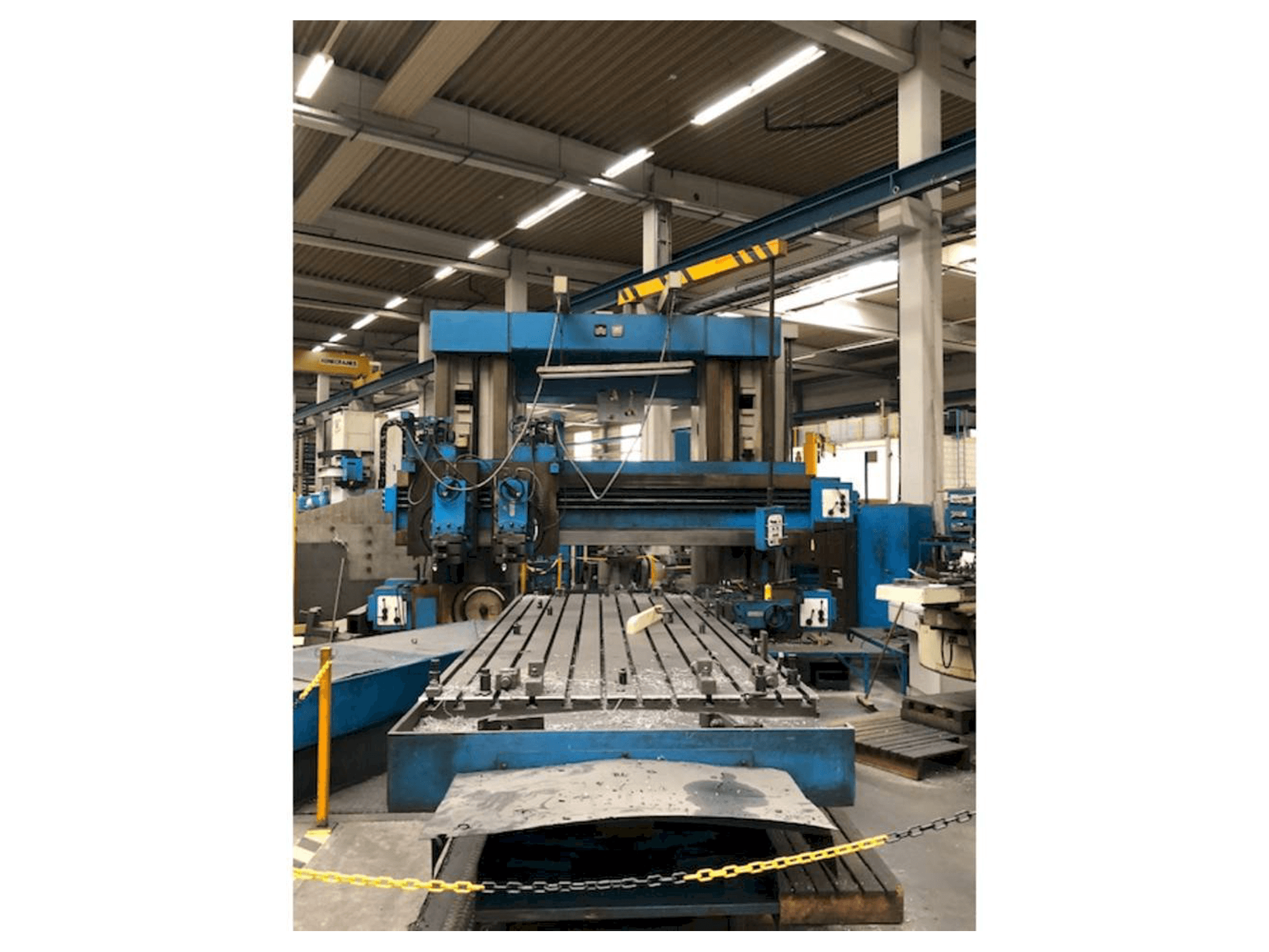 Front view of SHV FELD12 Q251 machine