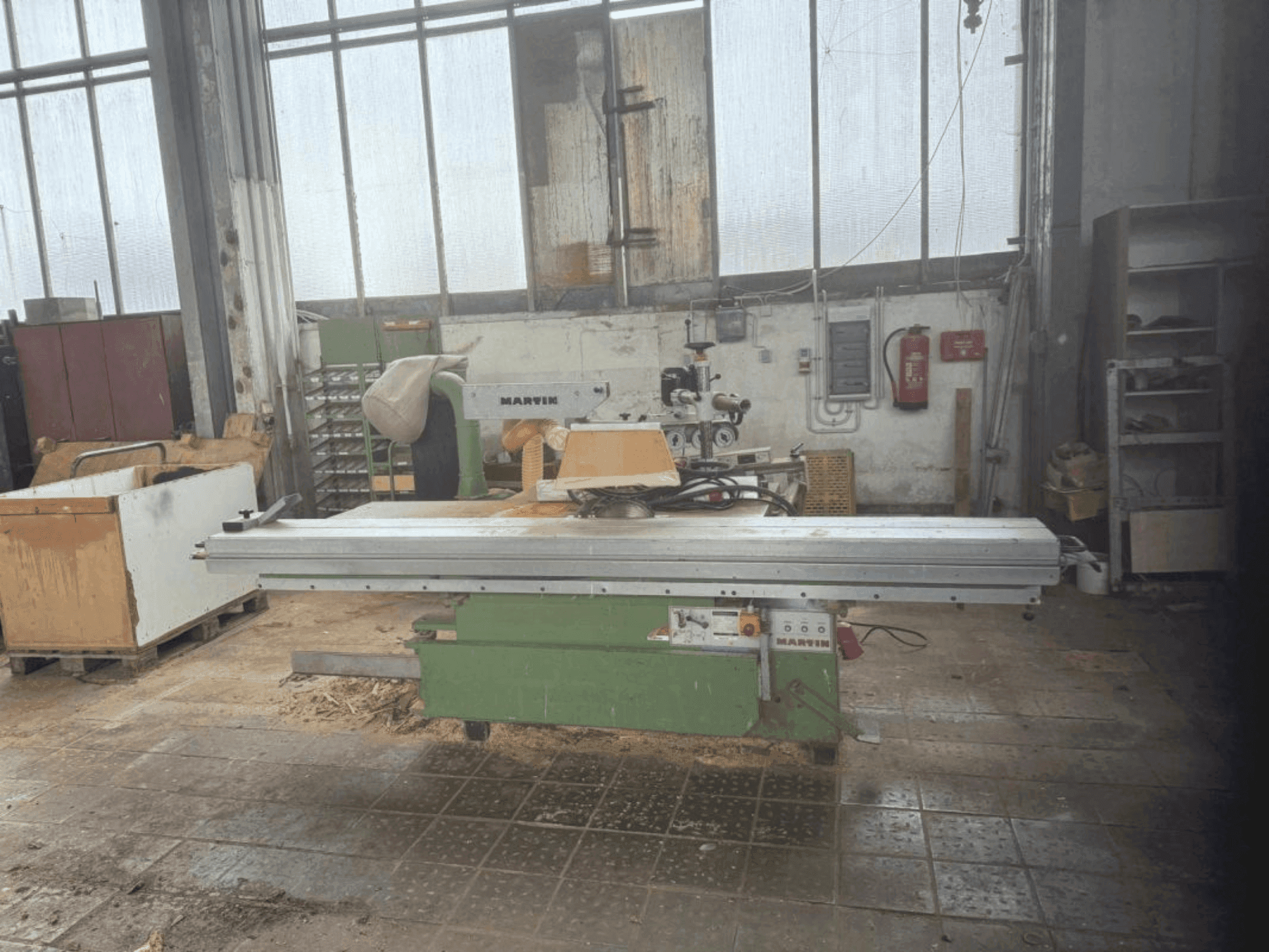 Front view of Martin T72 machine