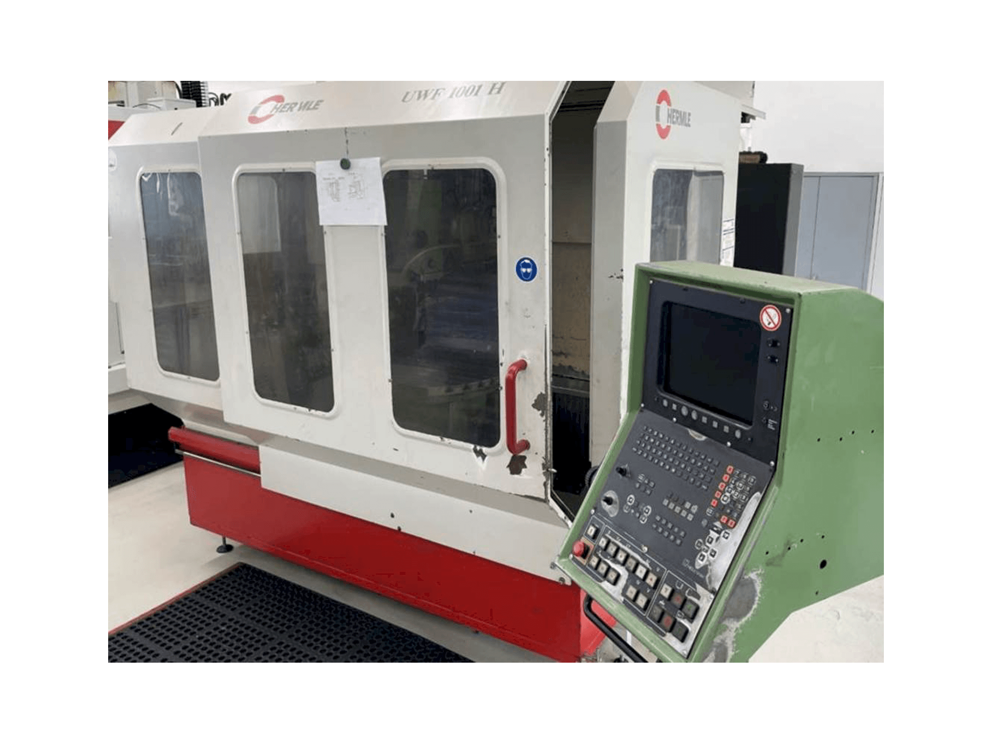 Front view of HERMLE UWF1001 machine