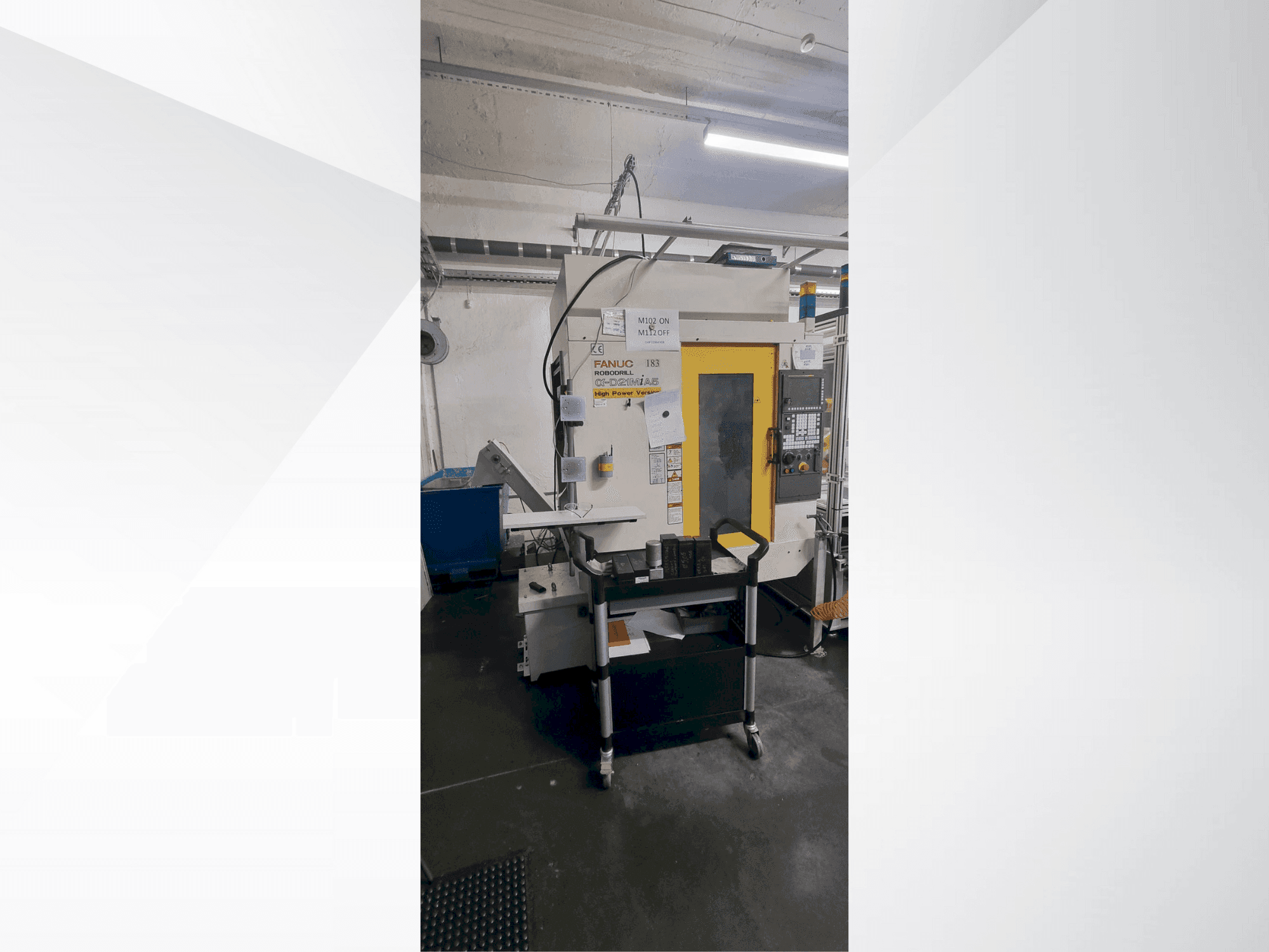 Front view of FANUC Robodrill α-D21 MiA5 machine