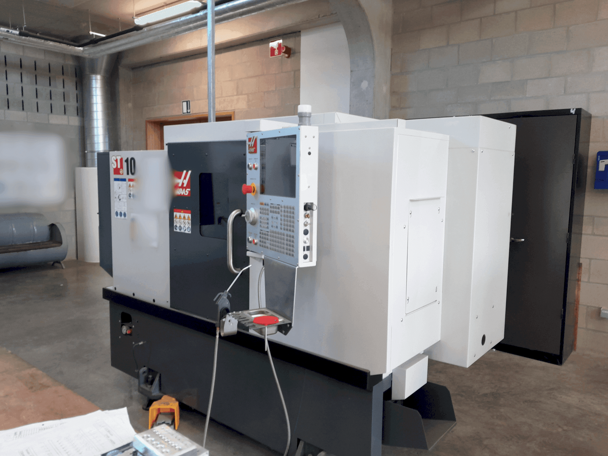 Front view of HAAS ST-10 machine