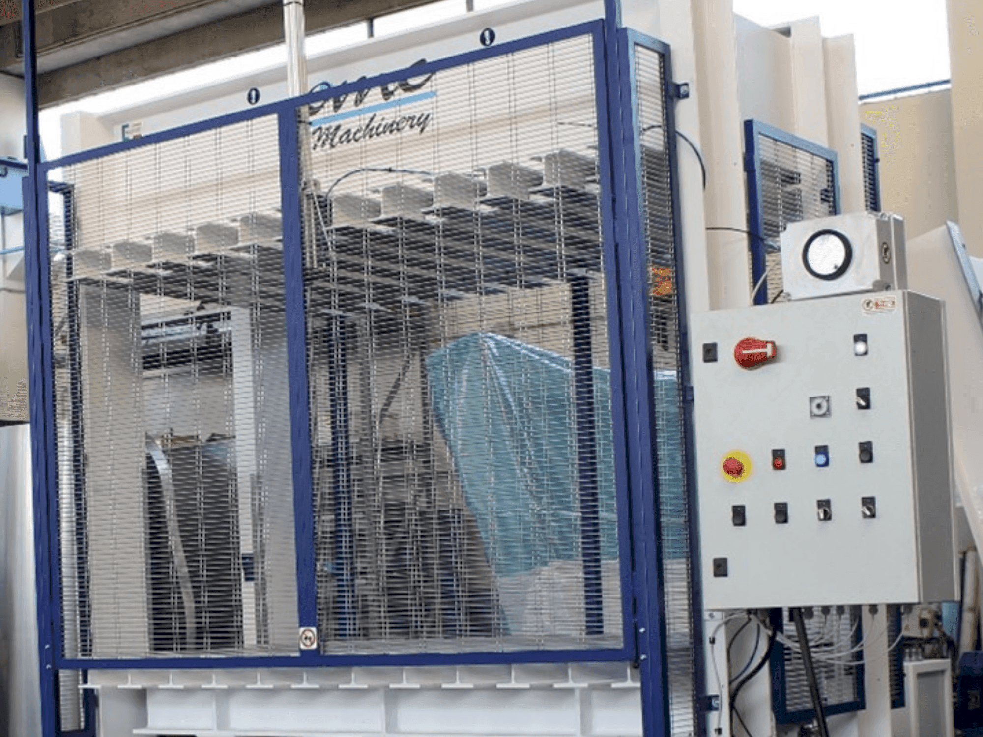 Front view of OMC PPC/e machine