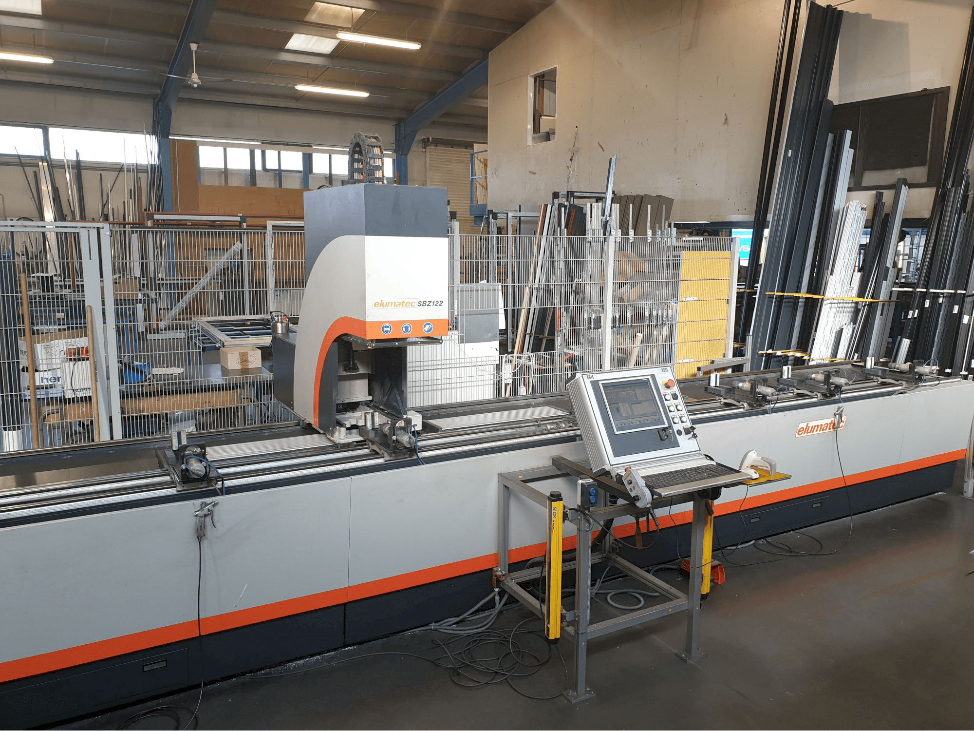 Left view of elumatec SBZ 122/64 Machine