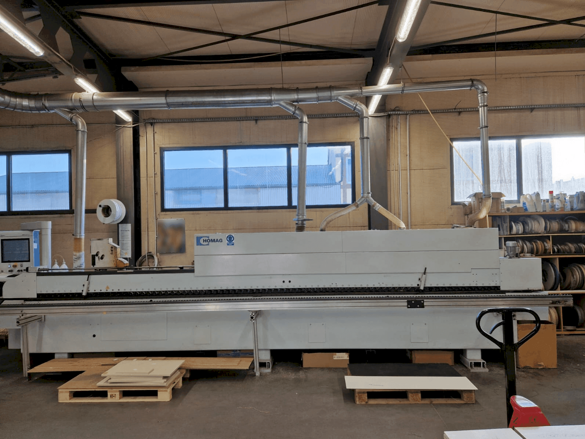 Front view of HOMAG KAL210 Ambition 2262 machine