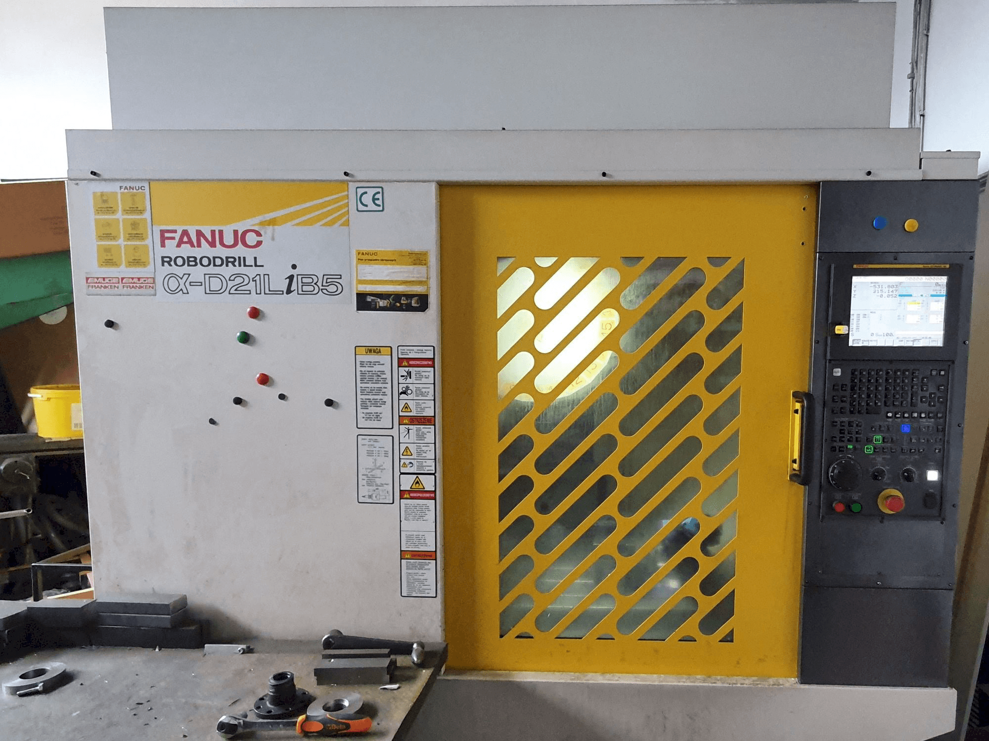 Front view of FANUC ROBODRILL Alpha-D21LiB5 machine