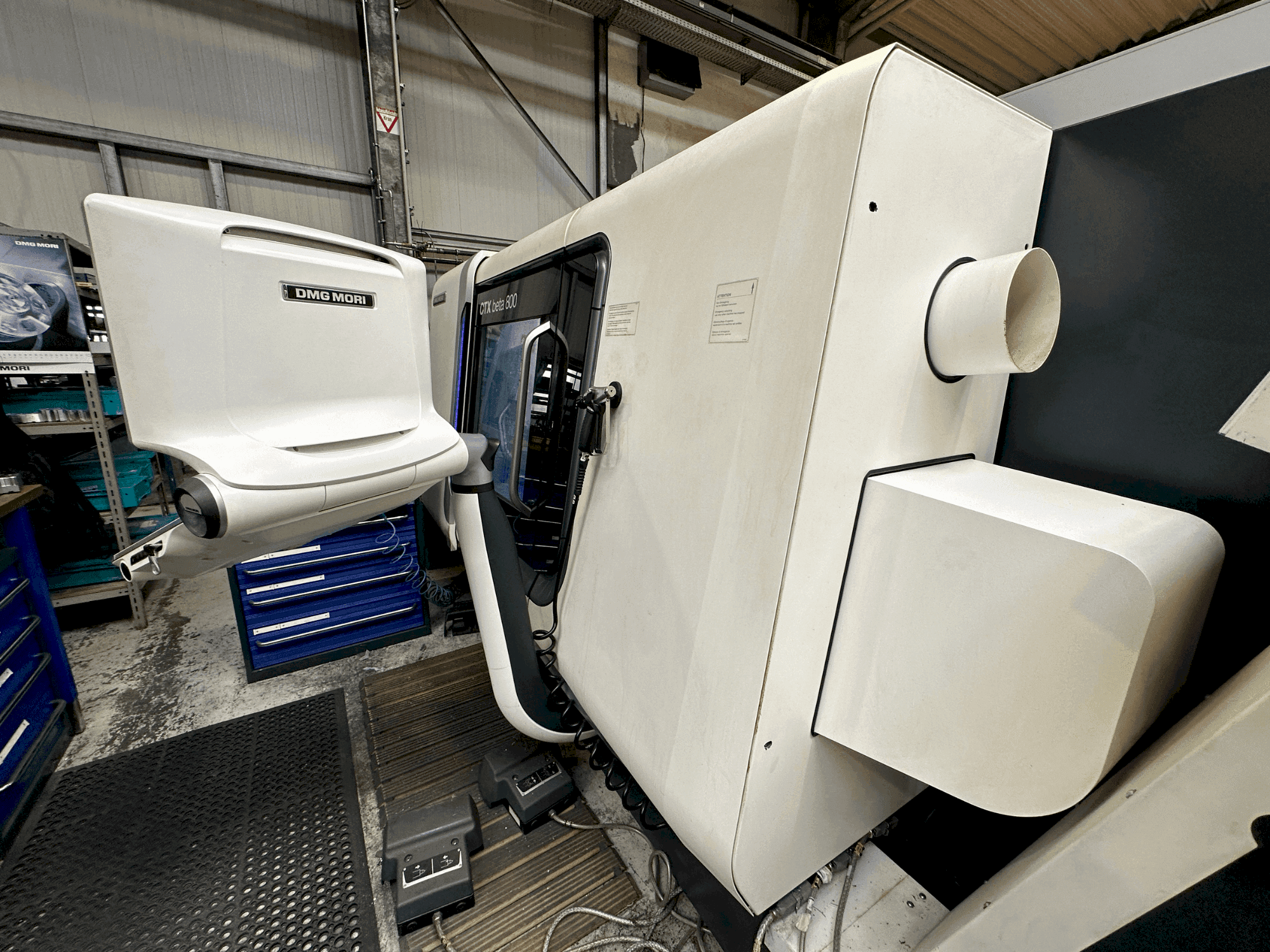 Front view of DMG MORI CTX beta 800 machine