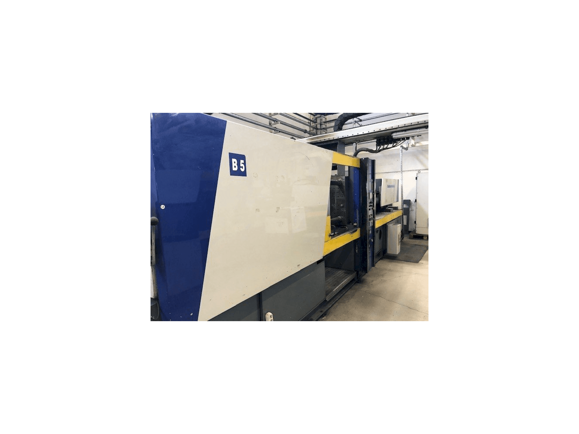 Front view of Battenfeld BC-T 1800 /1000 machine