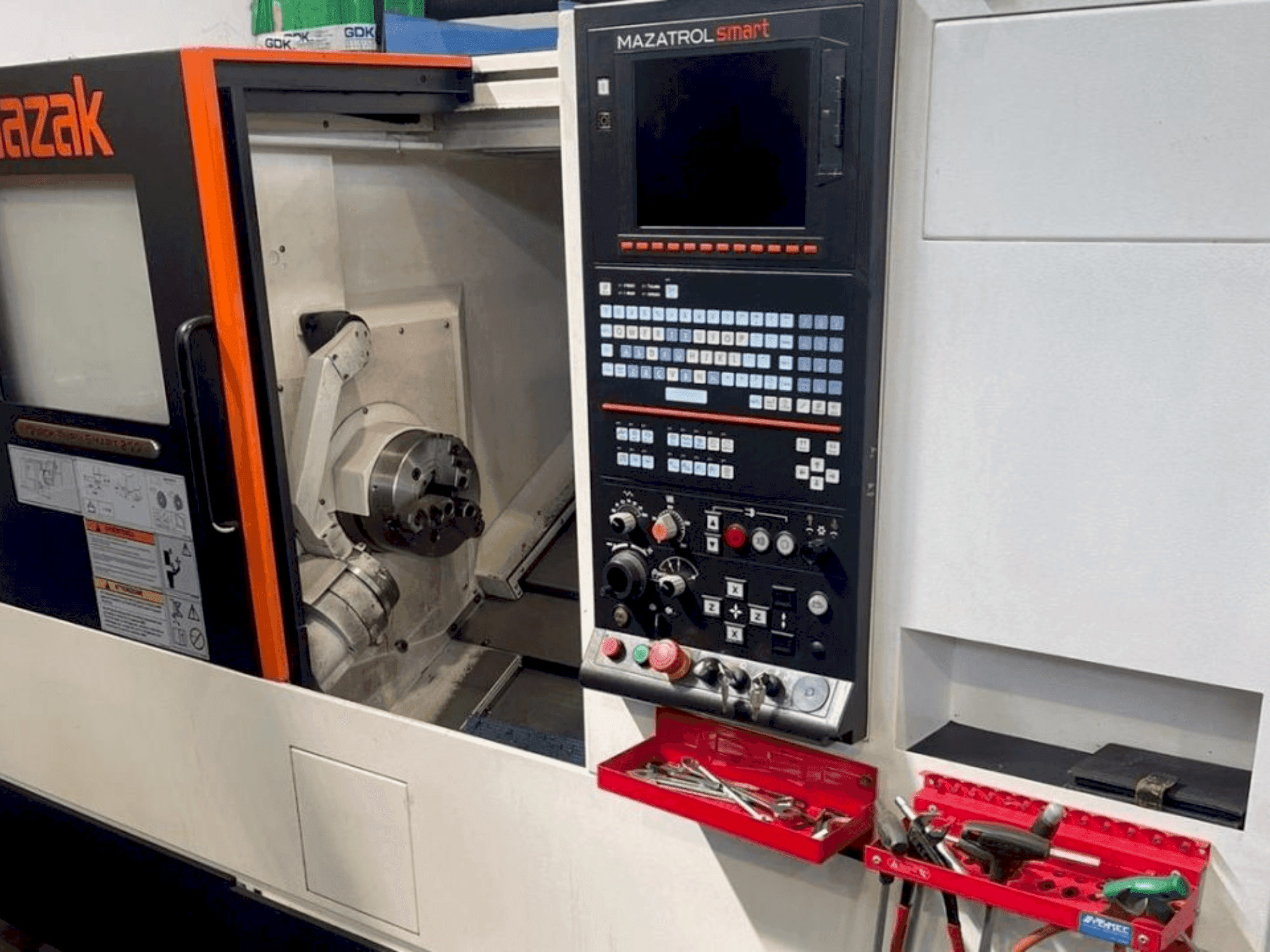 Front view of Mazak QT SMART 200 machine