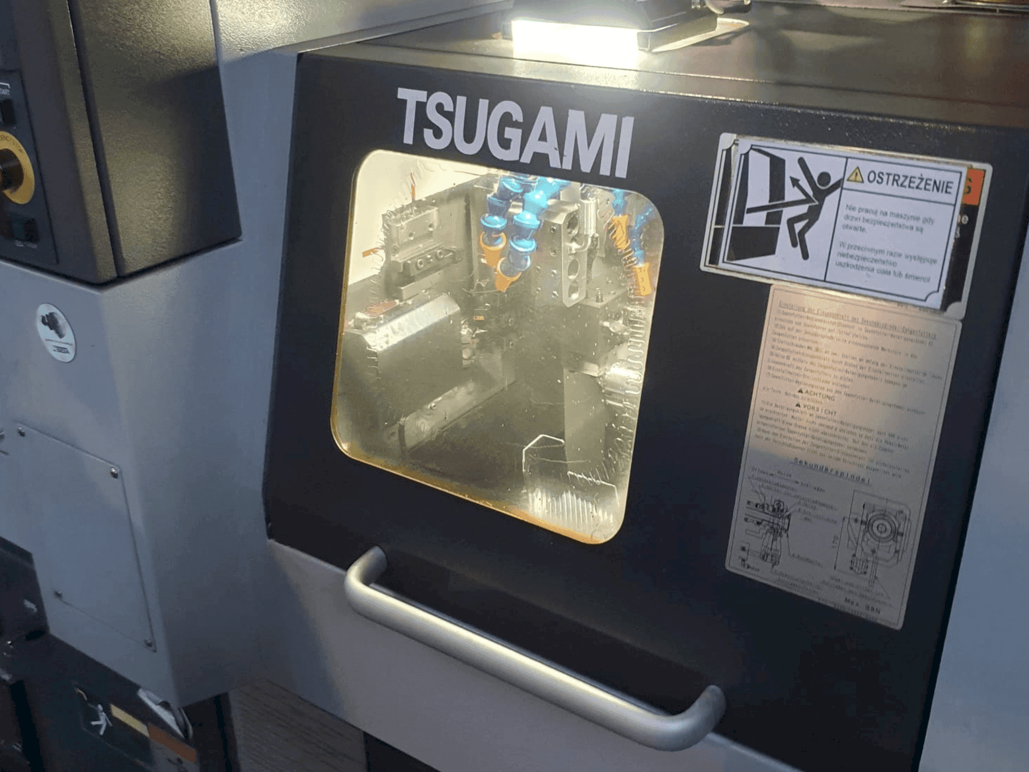 Front view of TSUGAMI BO-205E machine