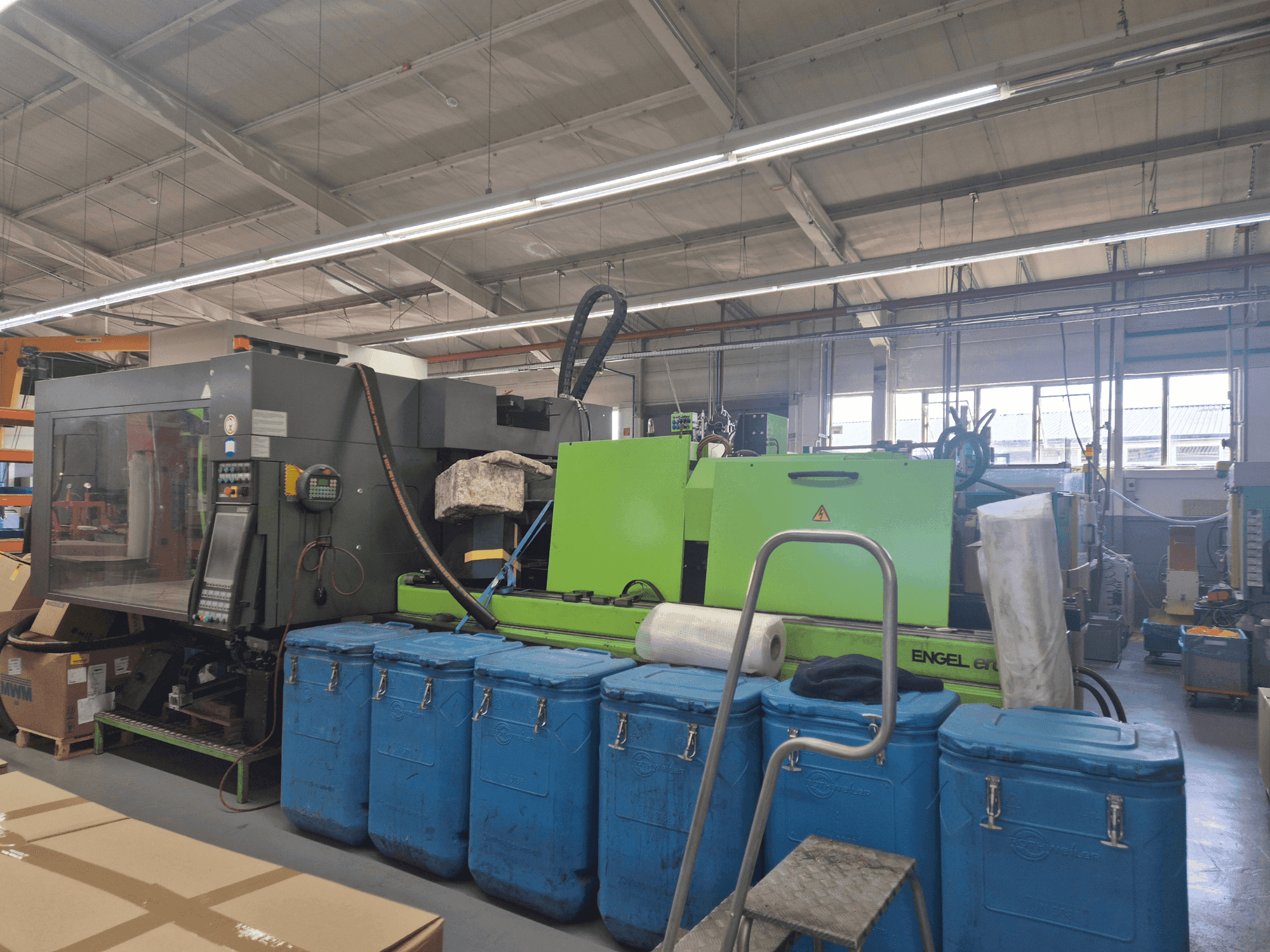 Front view of Engel Victory 2050H500V/300 Combi machine