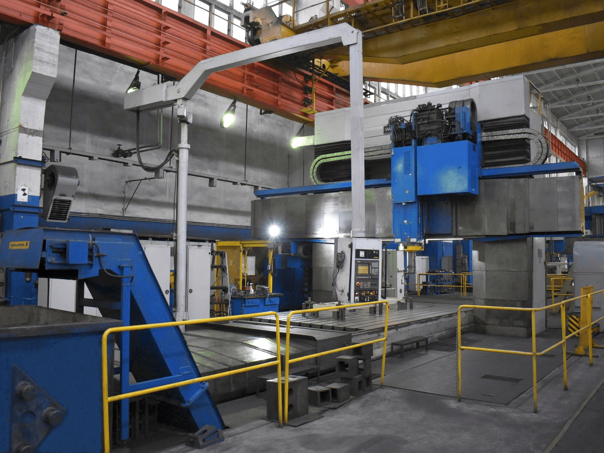 Front view of WALDRICH COBURG 17S 10FP 300 NC machine