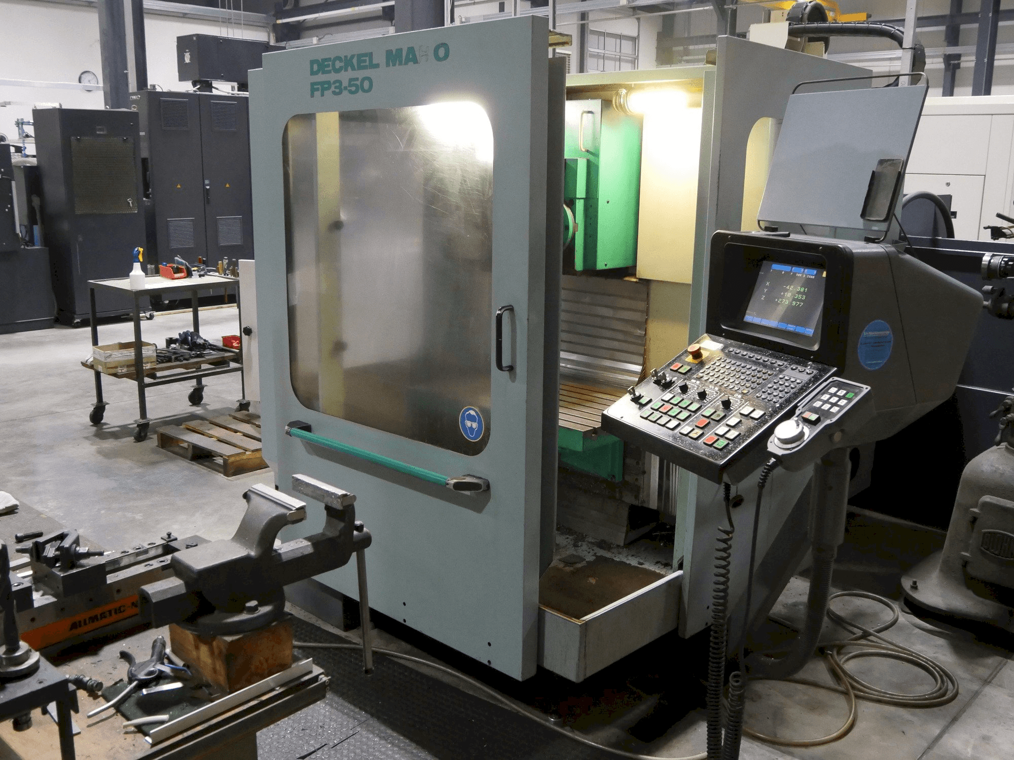 Front view of DECKEL Maho FP3-50 machine