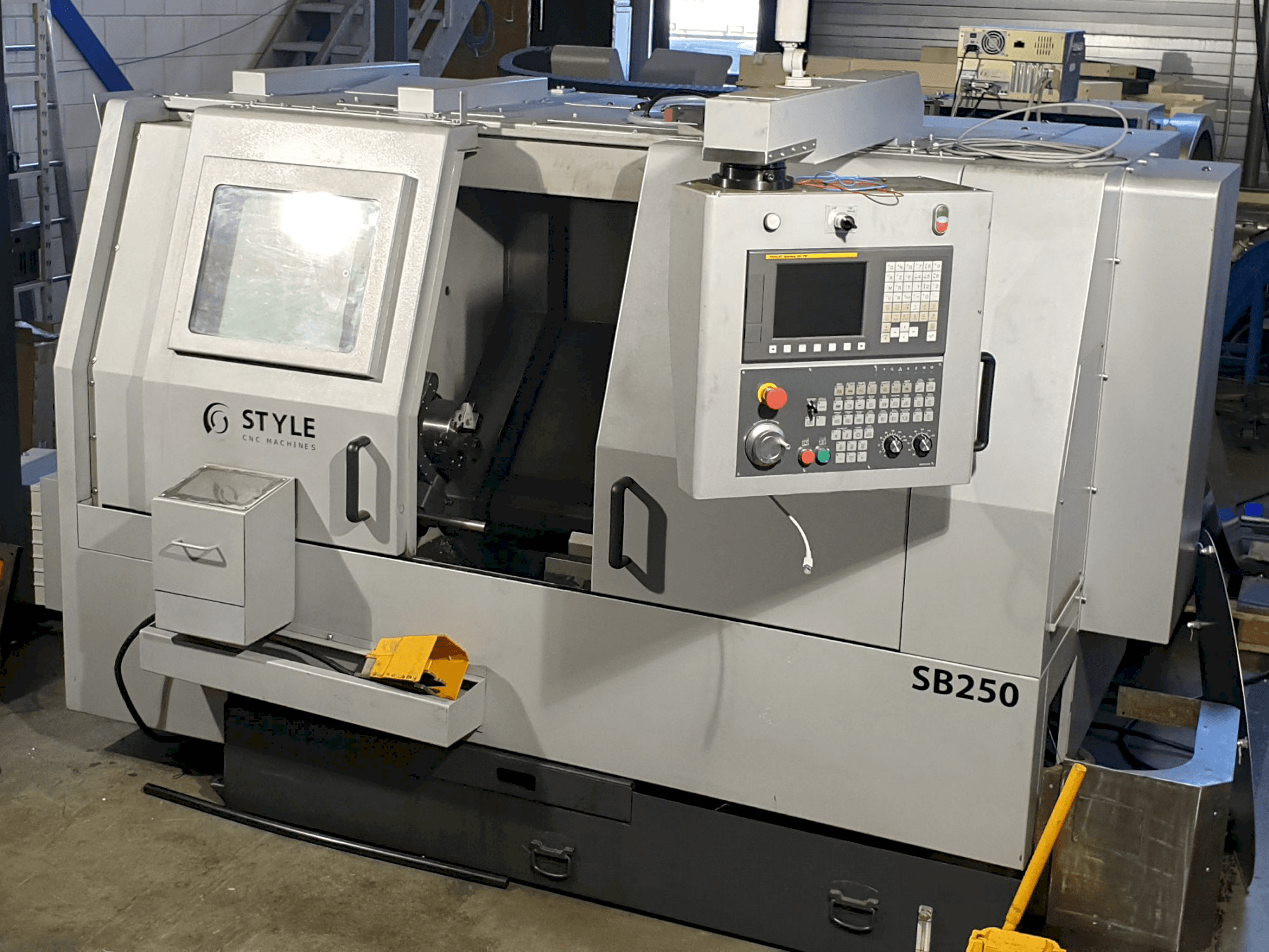 Front view of STYLE SB250 Machine