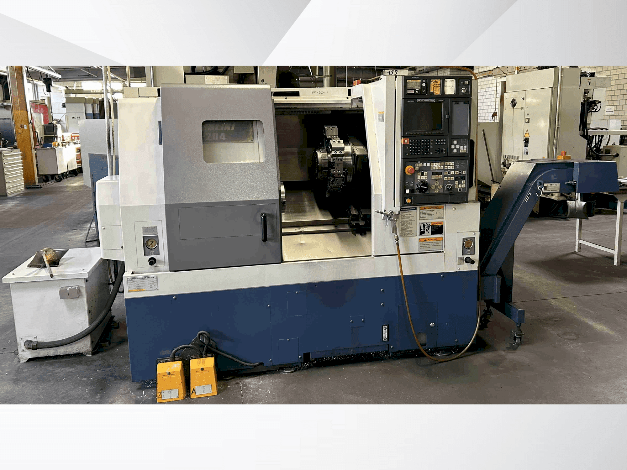 Front view of MORI SEIKI SL-204 MC machine