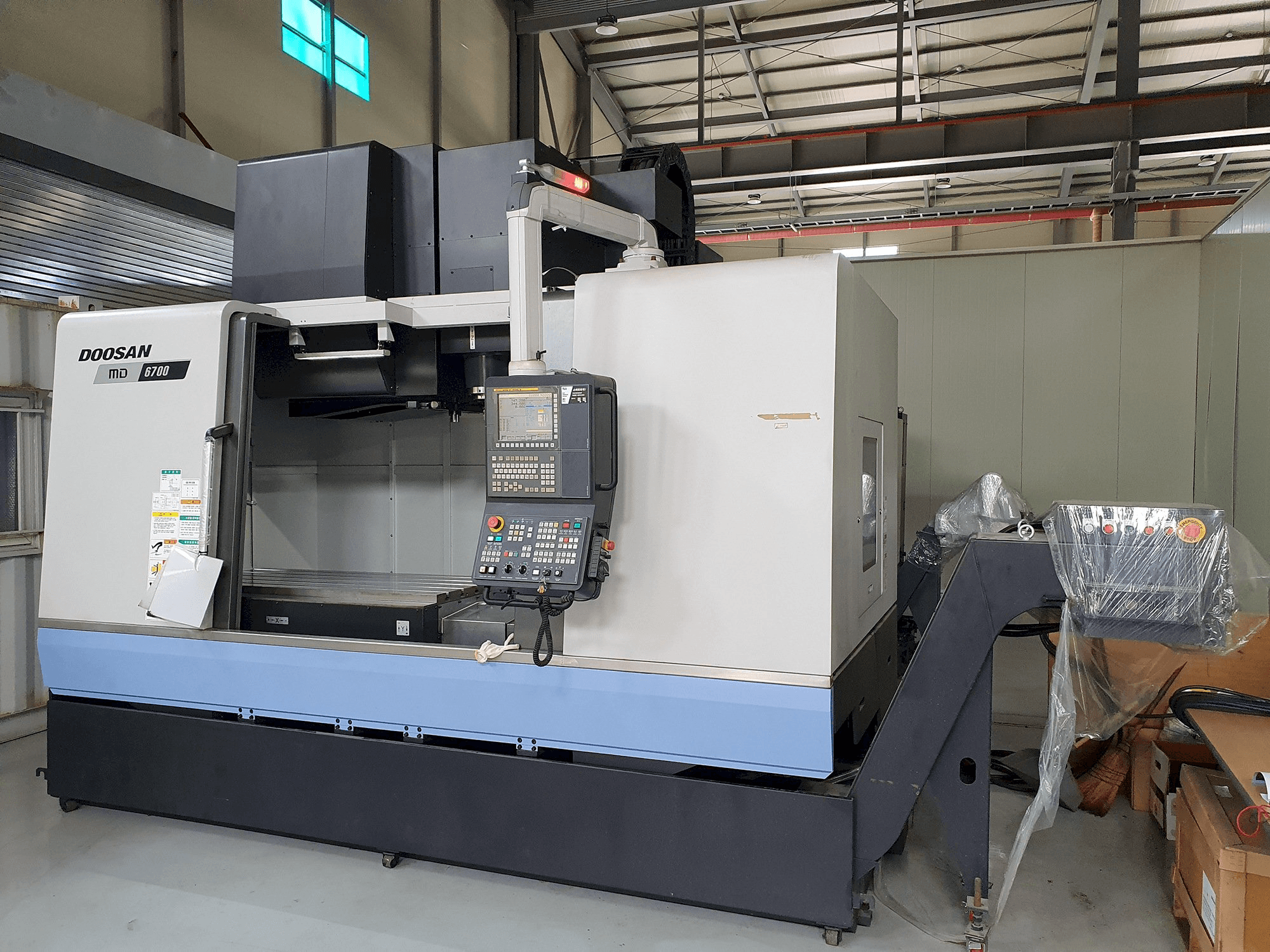 Front view of Doosan MD6700 machine