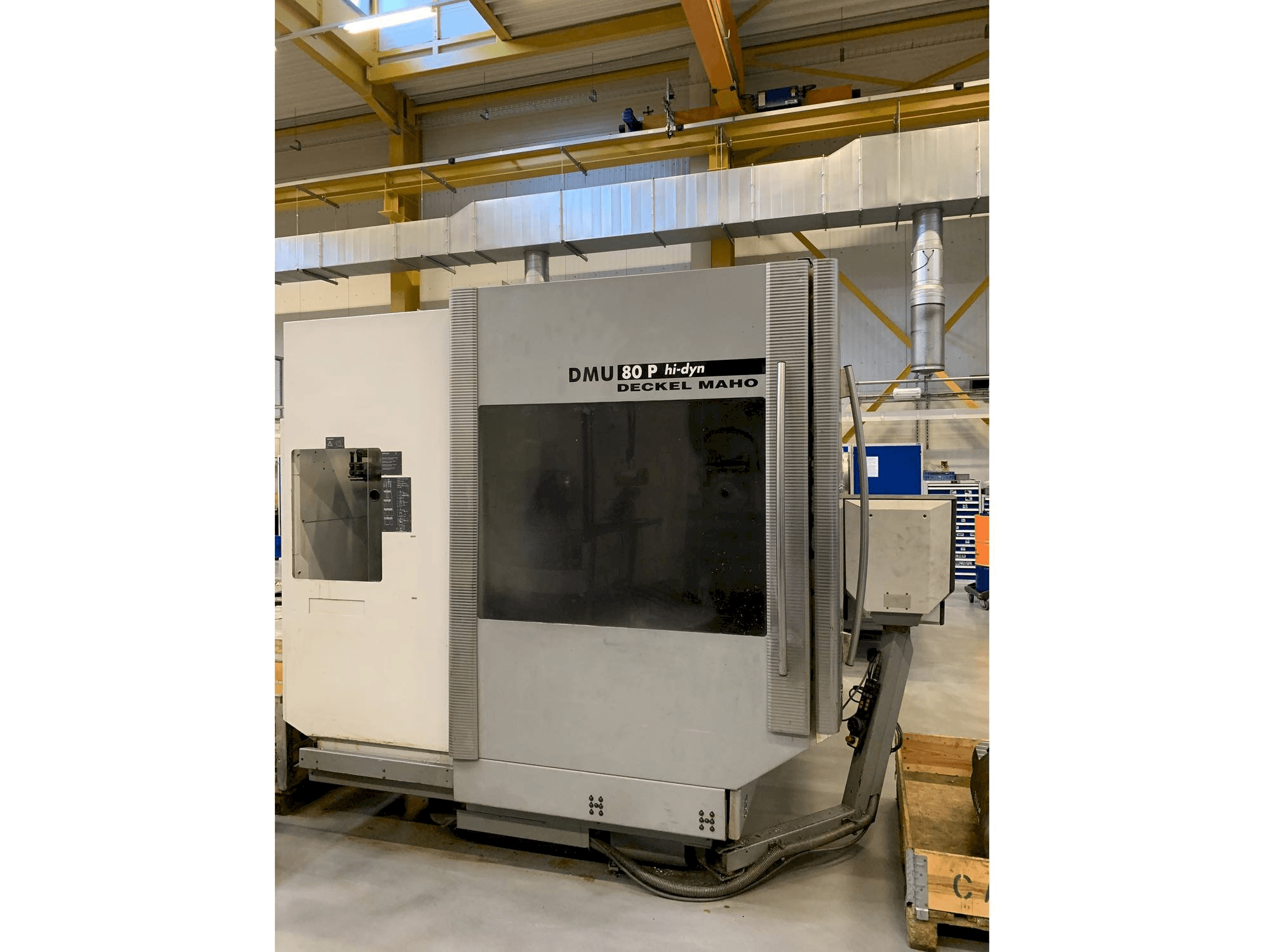 Front view of DECKEL MAHO DMU 80 P hi-dyn machine