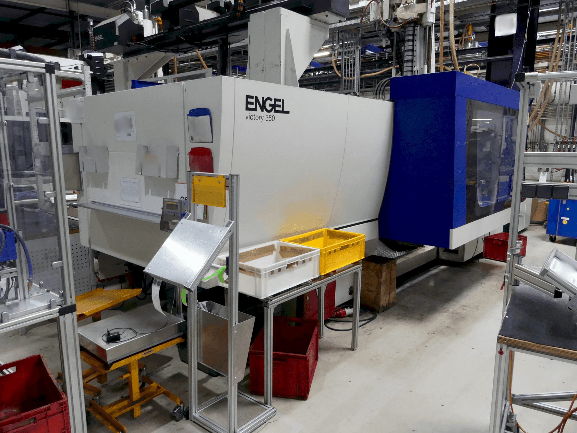 Front view of Engel Victory 2050H/650v/350 Combi machine