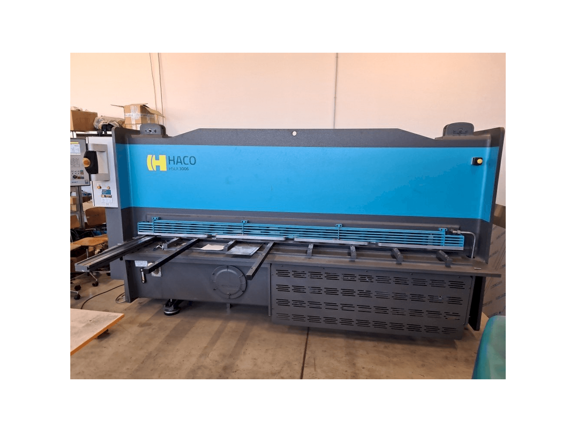 Front view of HACO HSLX 3006 machine