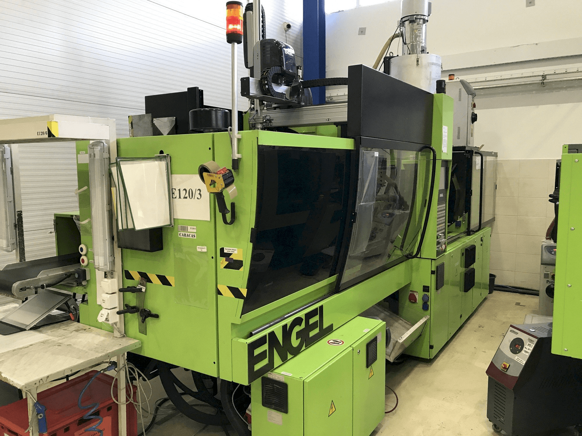 Front view of ENGEL VC 310/120 Electric machine