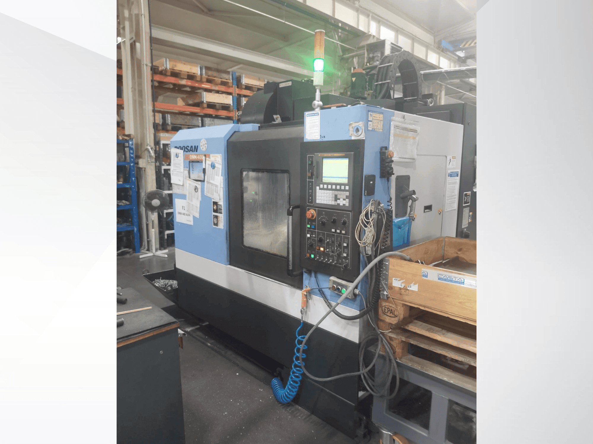 Front view of DOOSAN DNM 400A machine
