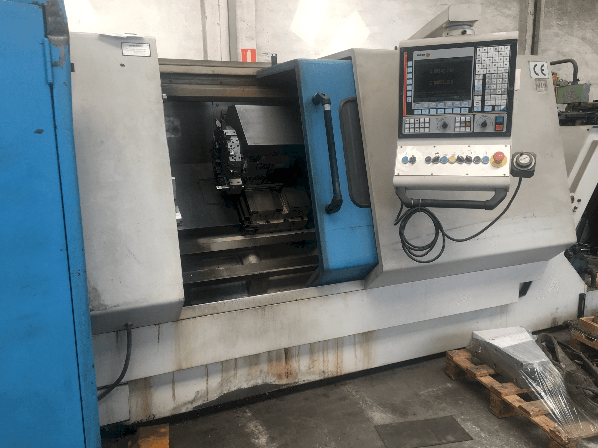 Front view of Lealde TCN10-L machine