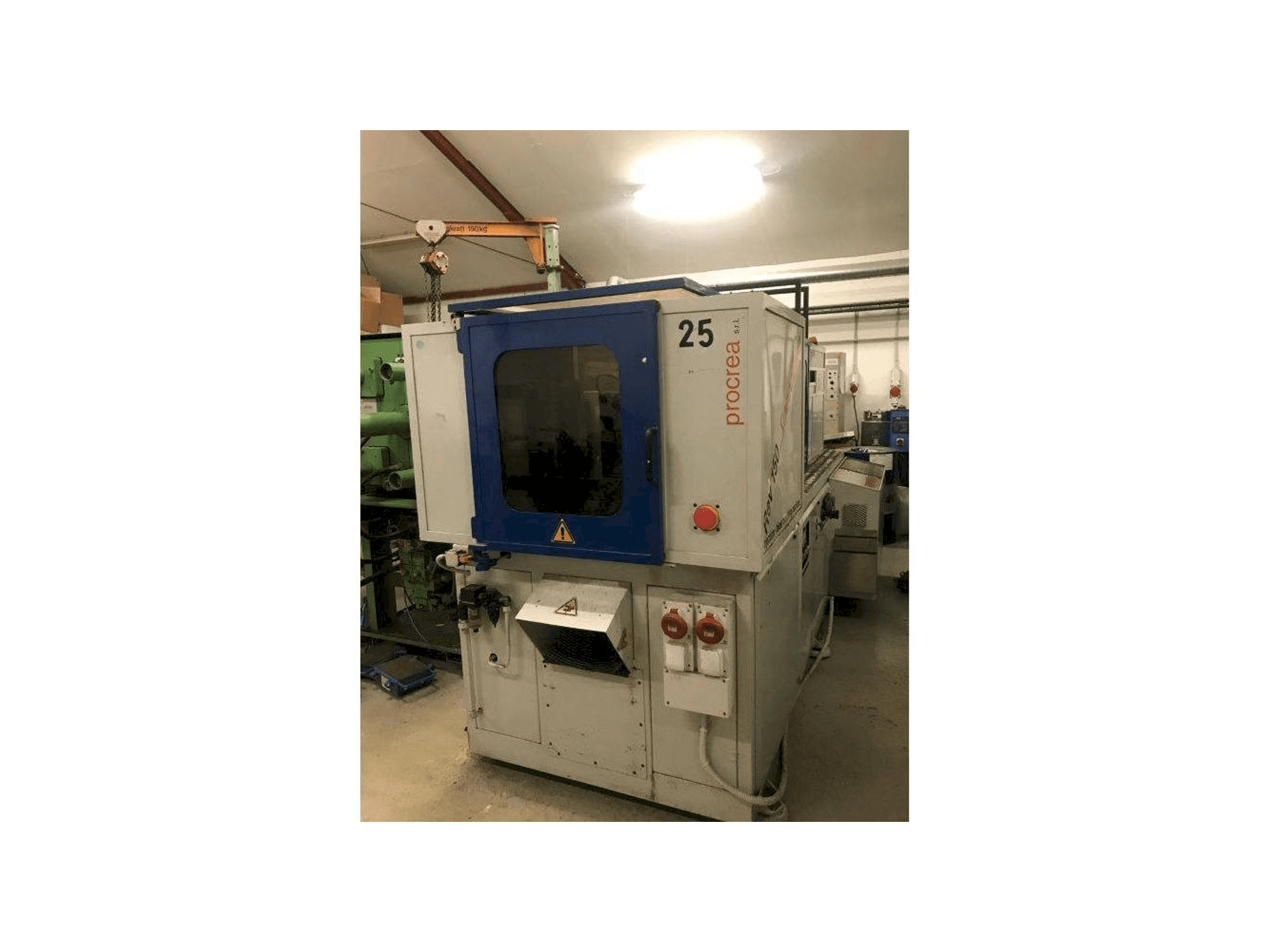 Front view of Procrea REV 150 S machine