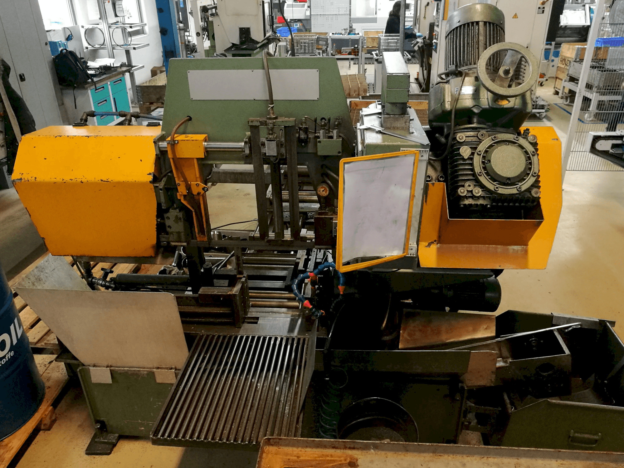Front view of MEBA 340A Machine