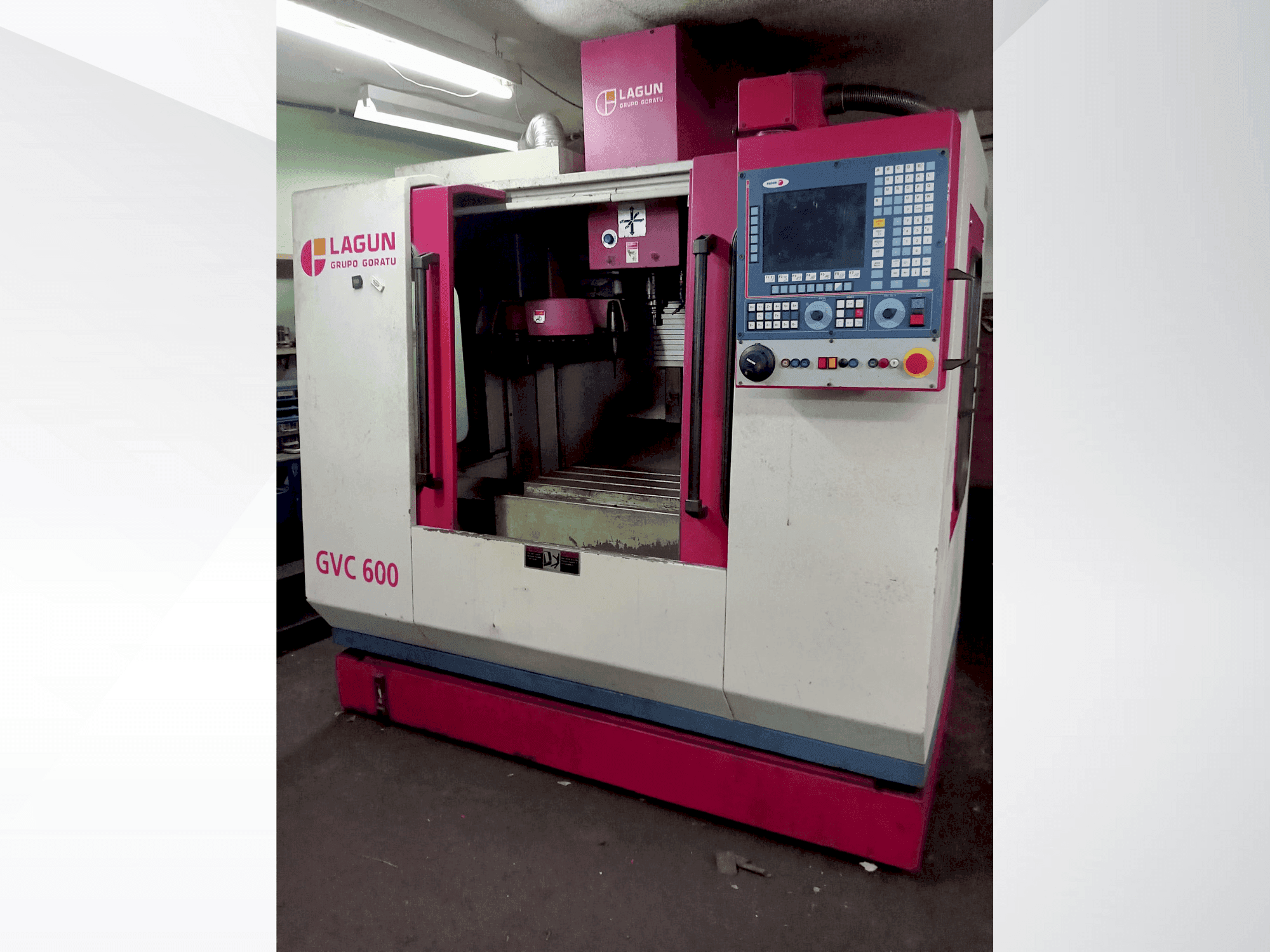 Front view of LAGUN GVC 600 machine