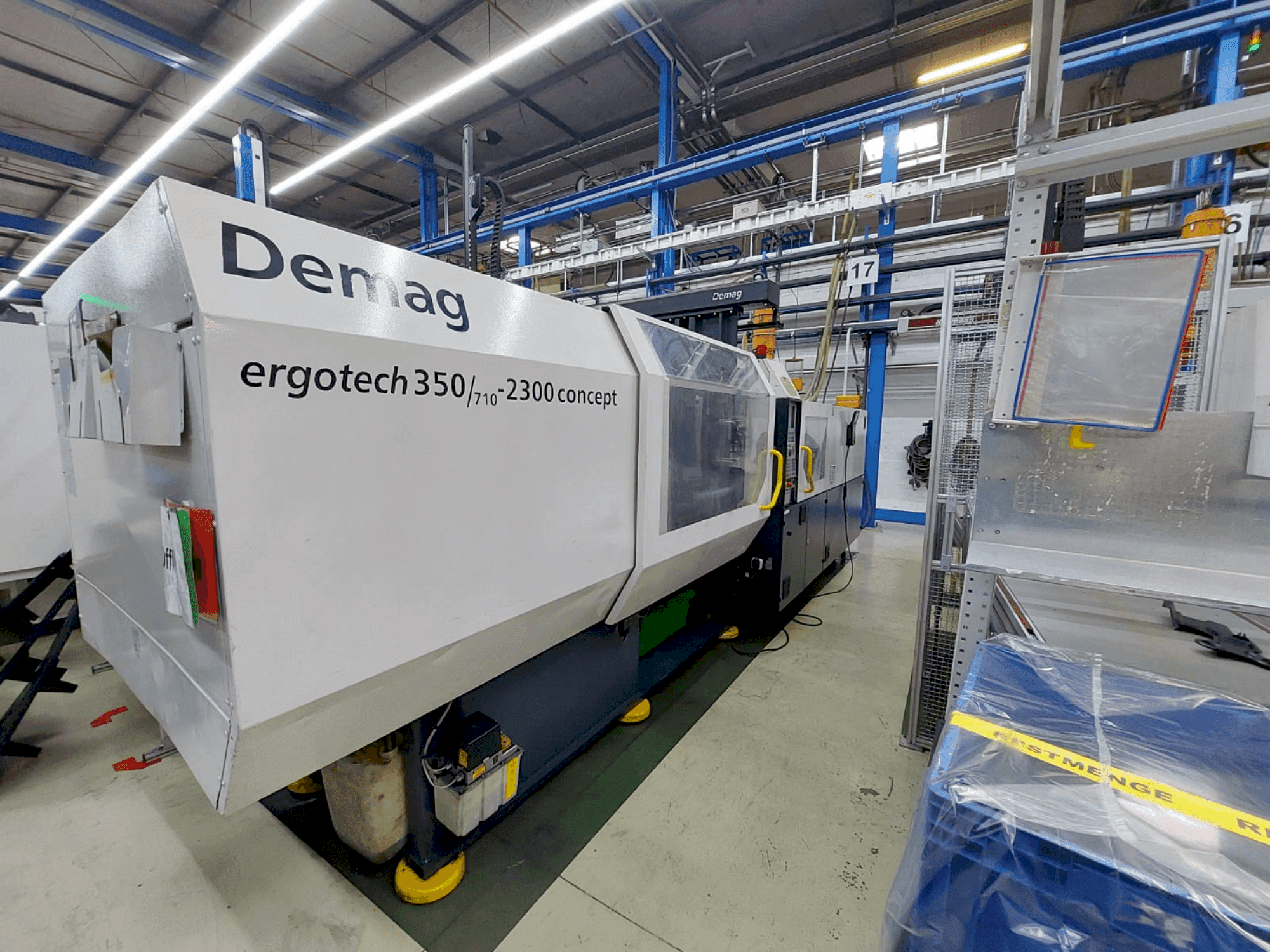 Front view of DEMAG Ergo-Tech 350 Concept machine