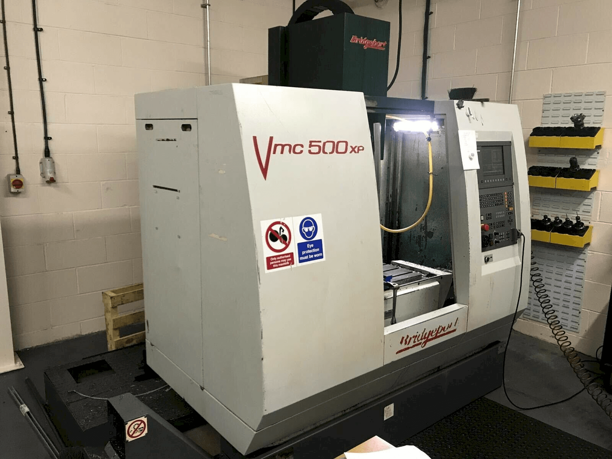 Front view of Bridgeport VMC 500 XP machine