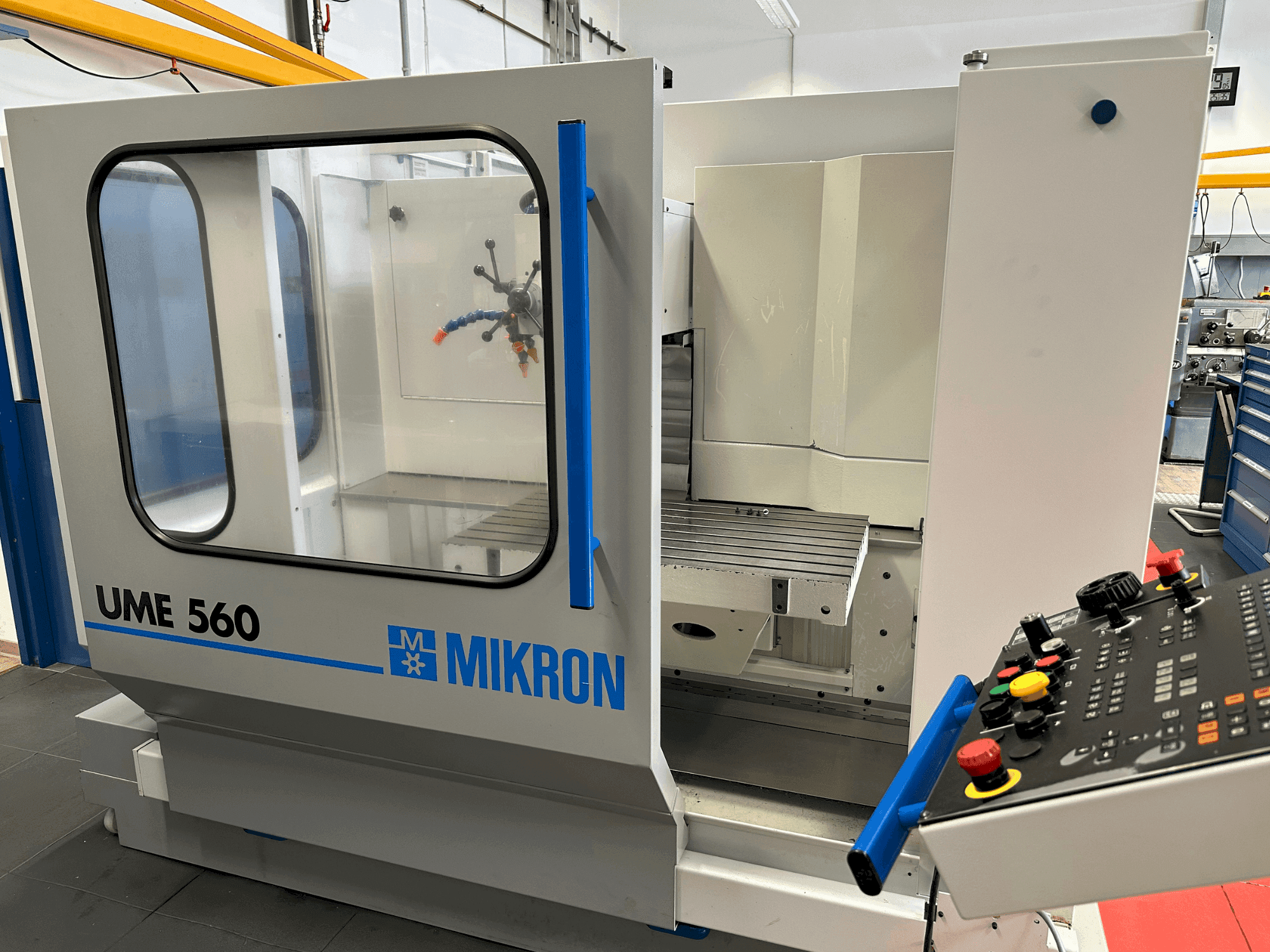 Front view of MIKRON UME-560 machine